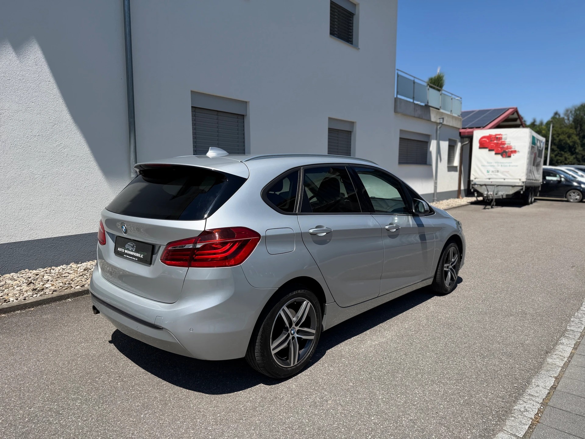 BMW 218d Active Tourer Sport Line Steptronic-image-6