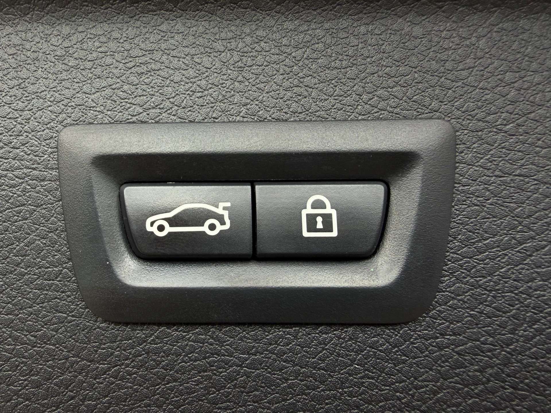 BMW 218d Active Tourer Sport Line Steptronic-image-27