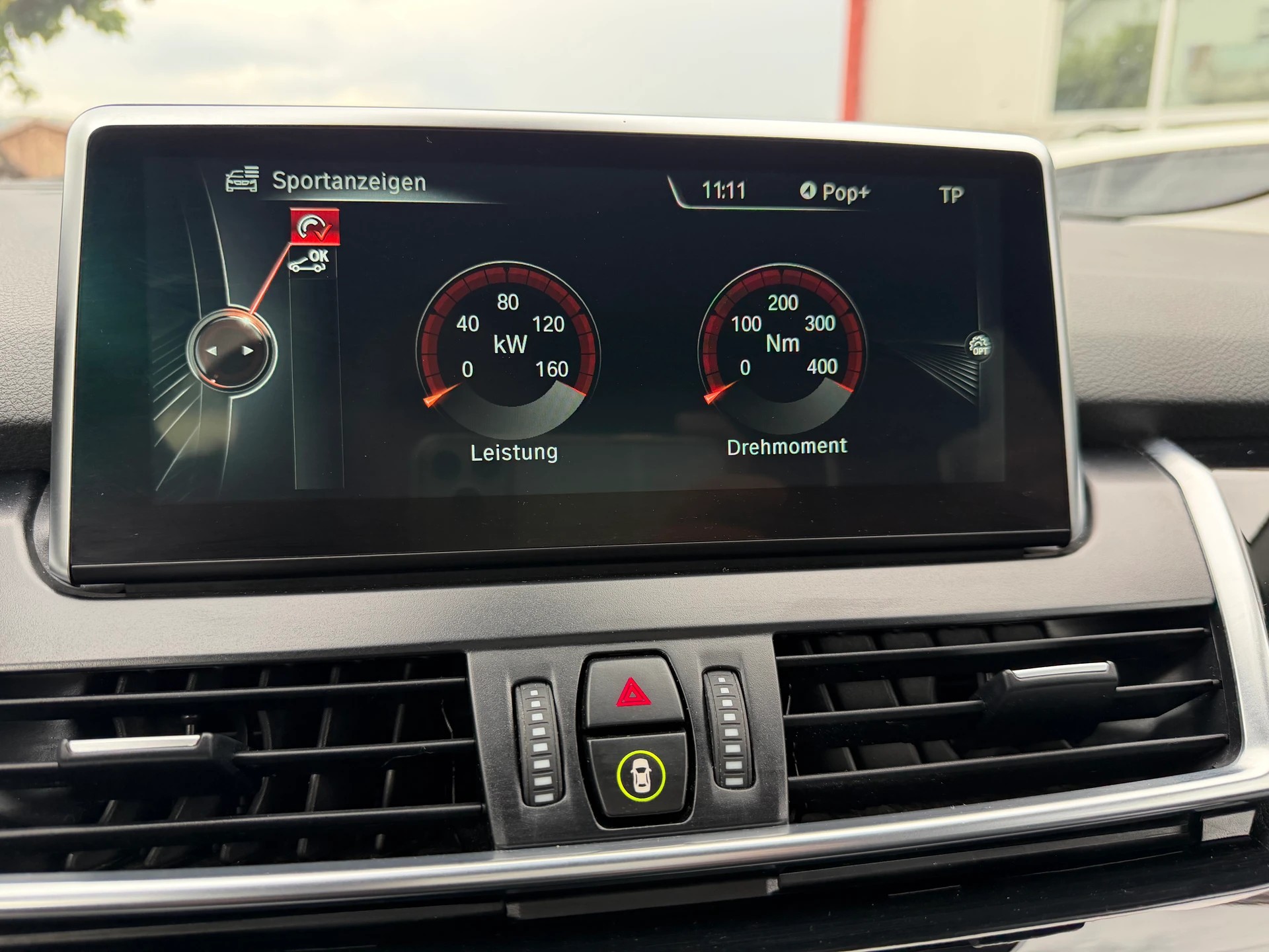 BMW 218d Active Tourer Sport Line Steptronic-image-24