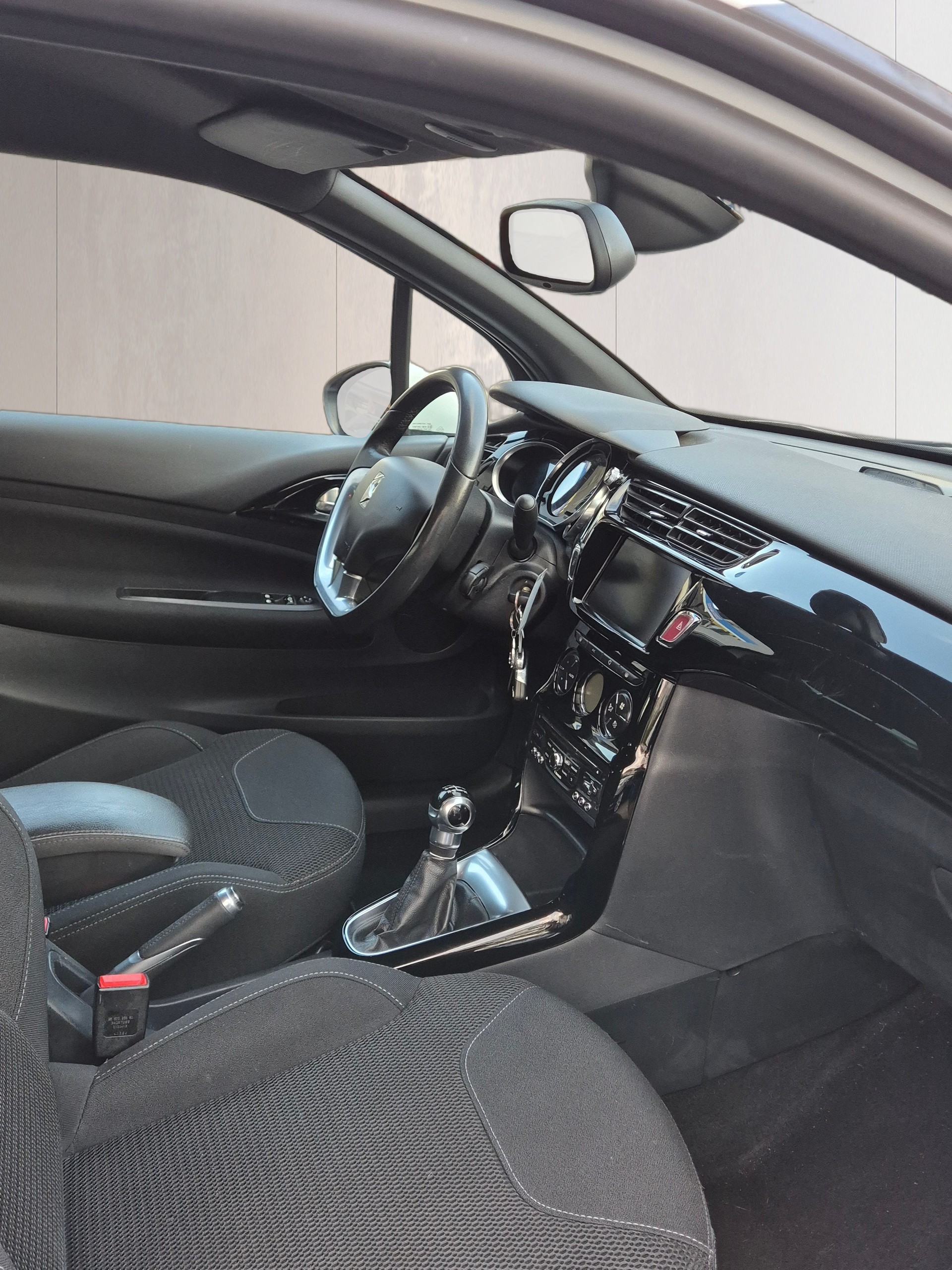 DS AUTOMOBILES DS3 1.6 16V e-HDi SO Chic-image-7
