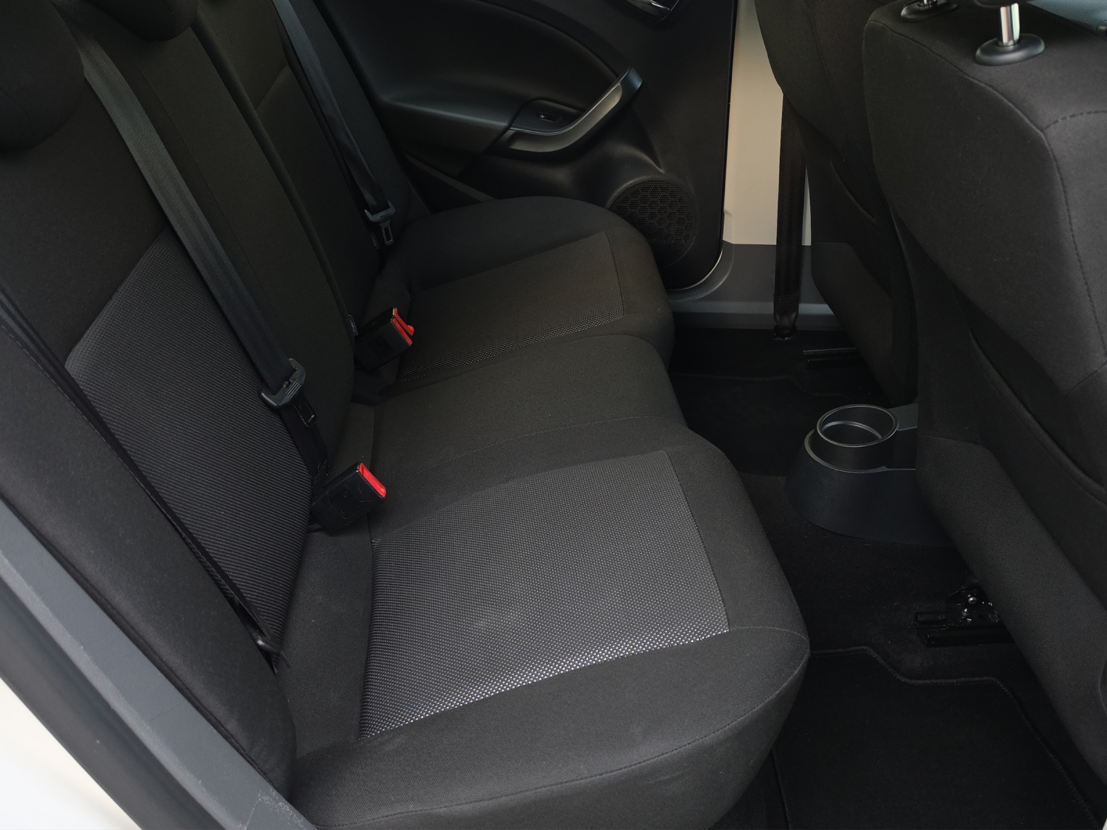 SEAT Ibiza 1.4 Sport-image-16