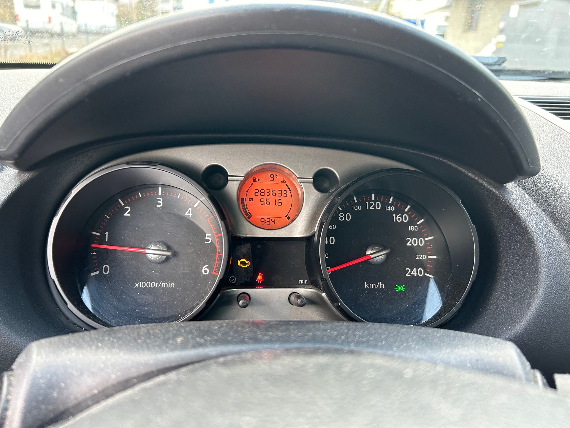 NISSAN Qashqai 2.0 dCi 4WD tekna-image-6