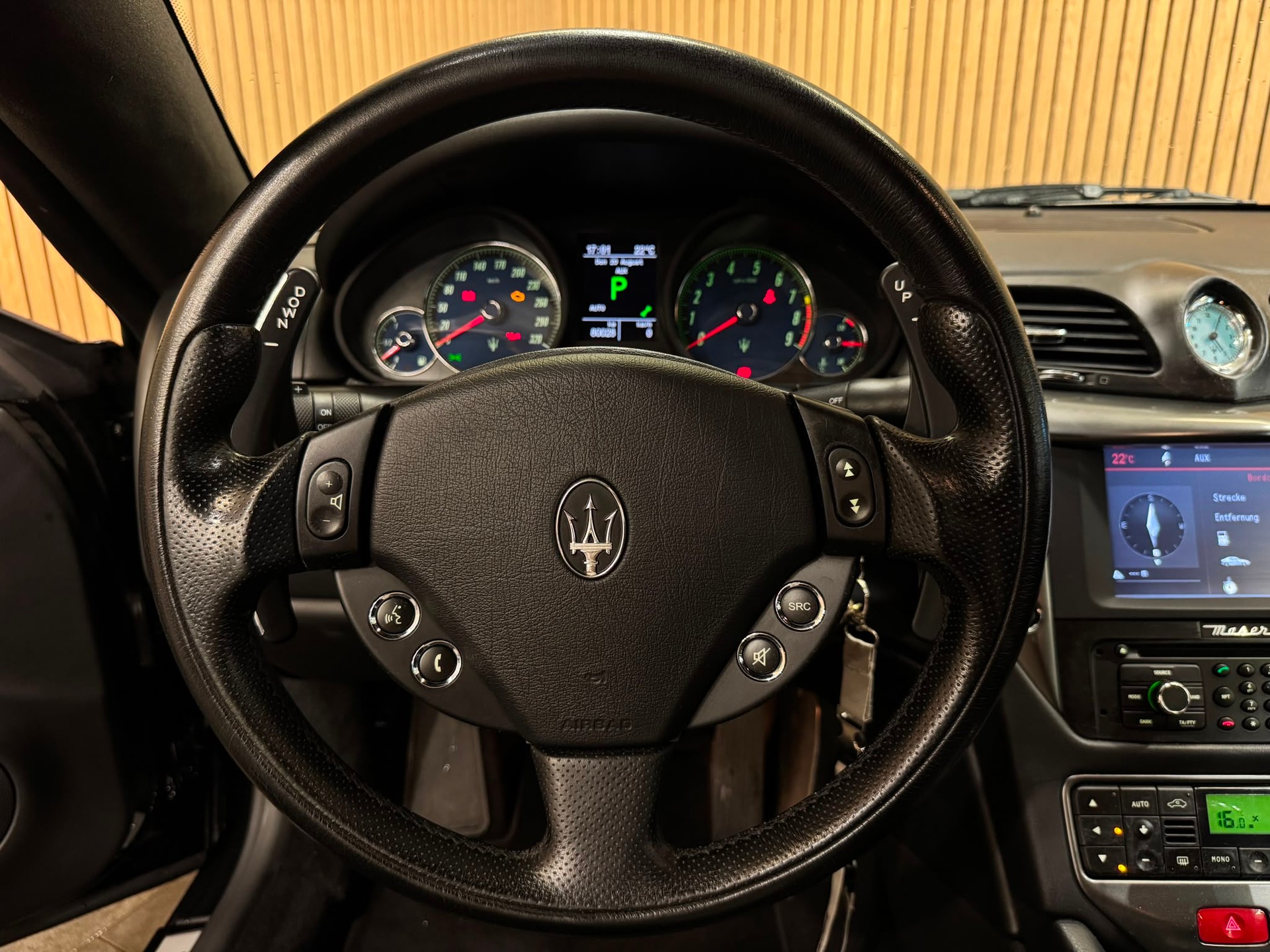 MASERATI GranTurismo S Automatica-image-13