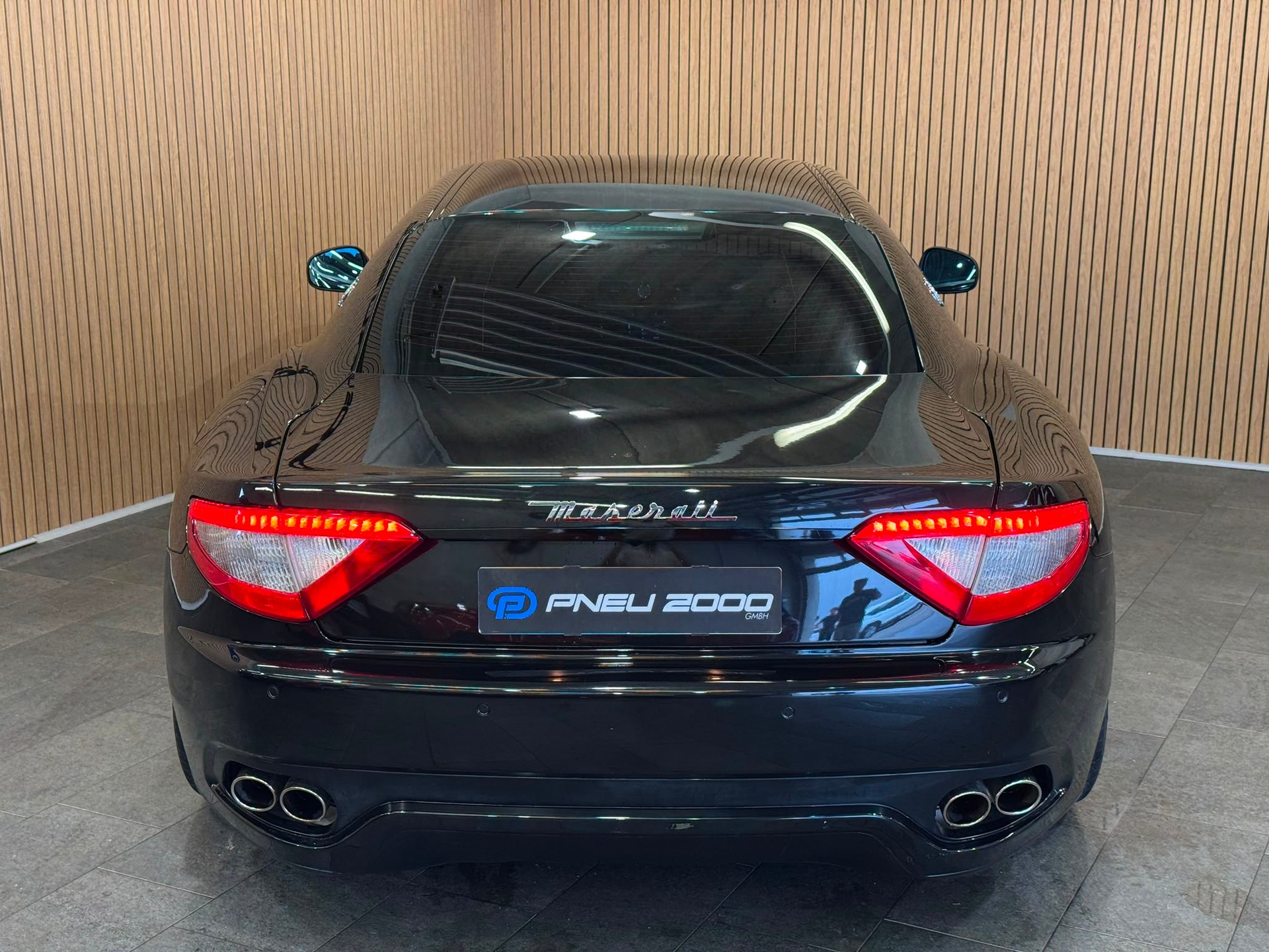 MASERATI GranTurismo S Automatica-image-9