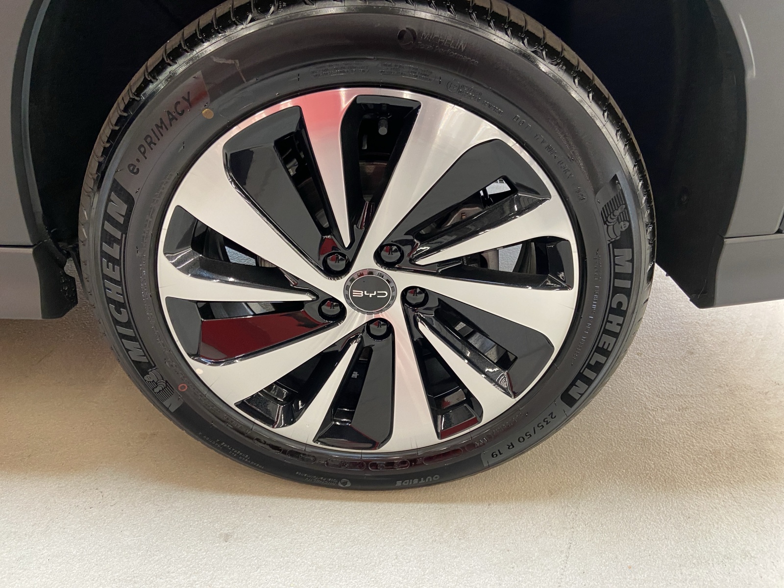 BYD Seal U DM-i Design AWD-image-15