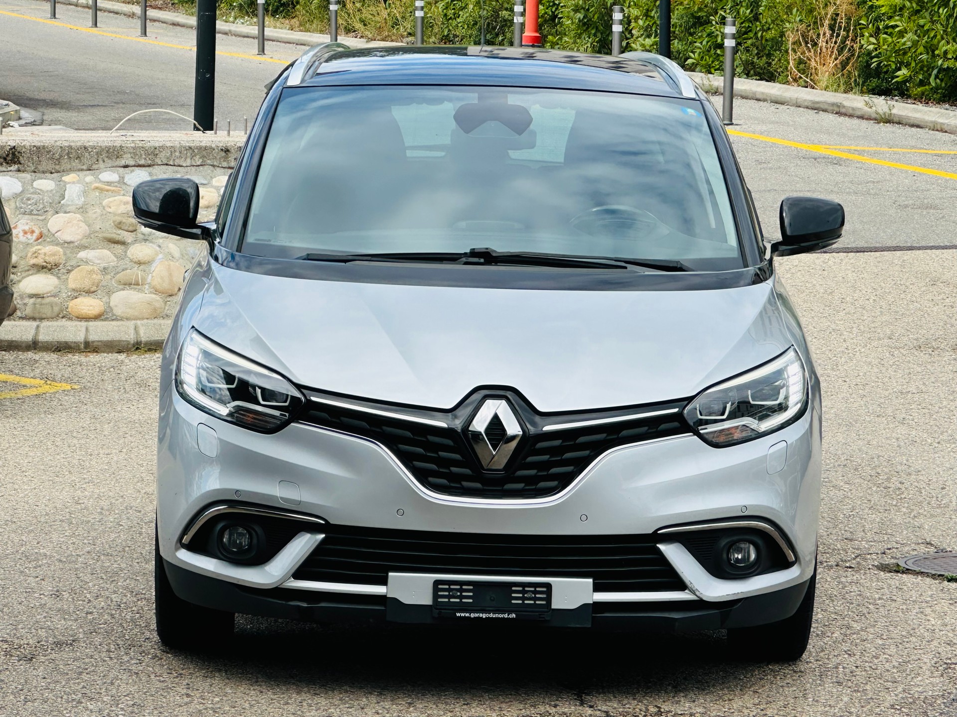 RENAULT Grand Scénic 1.3 16V Turbo Initiale Paris EDC-image-0