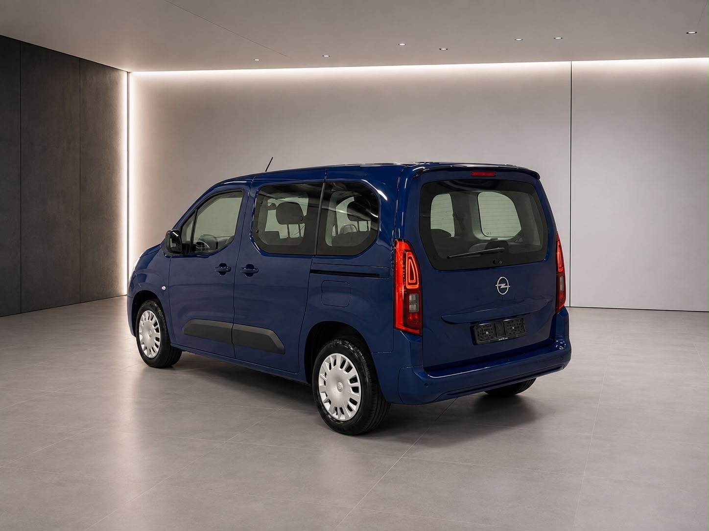OPEL Combo Life 1.2 Edition Automat-image-3