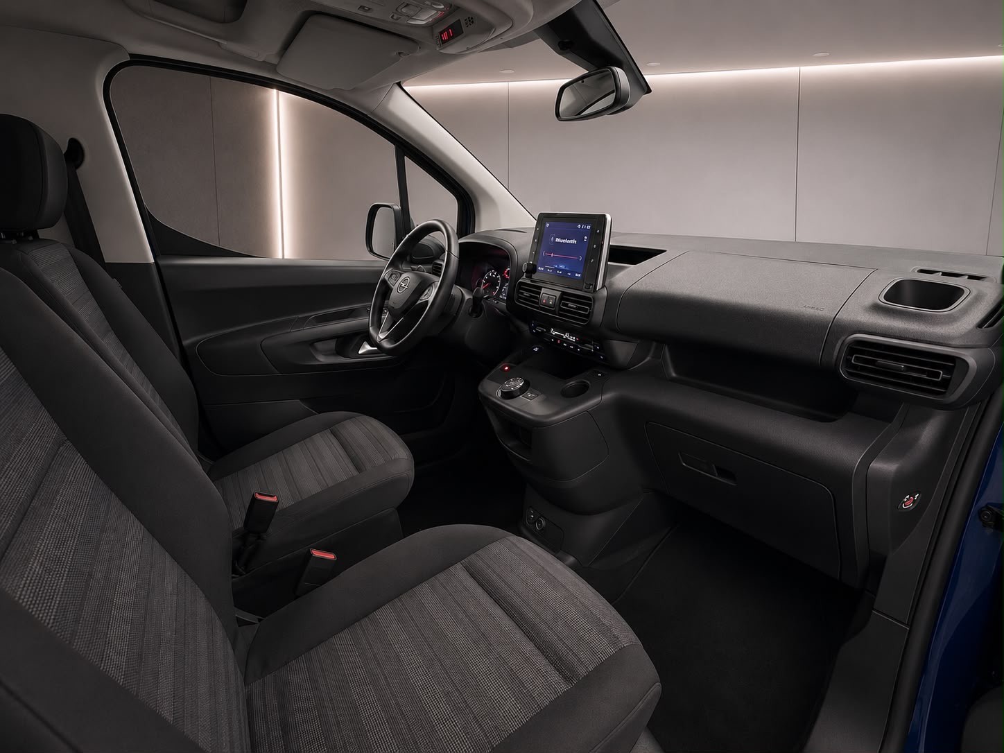 OPEL Combo Life 1.2 Edition Automat-image-10