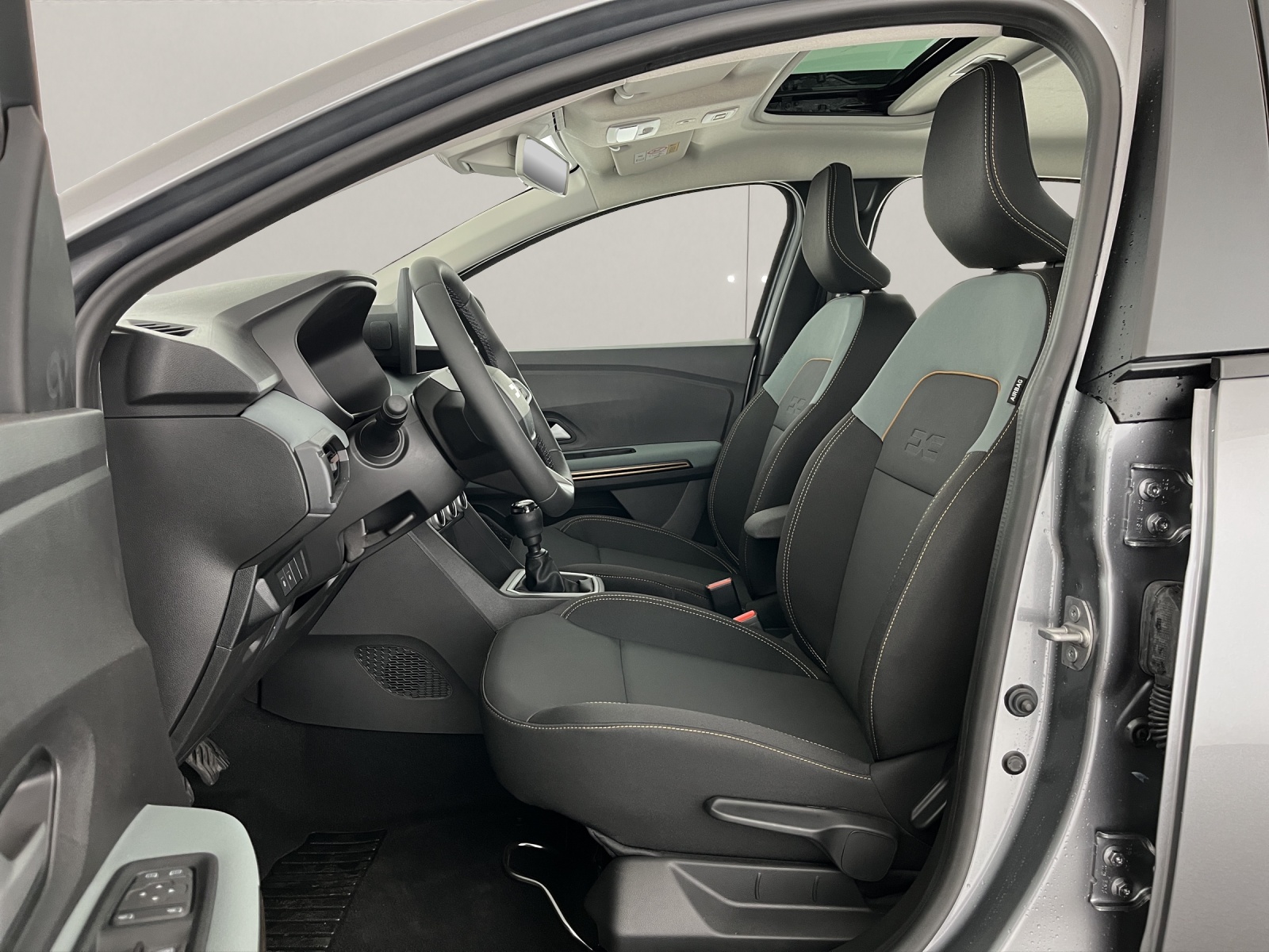 DACIA Sandero 1.0 TCe 110 Stepway Extreme-image-7