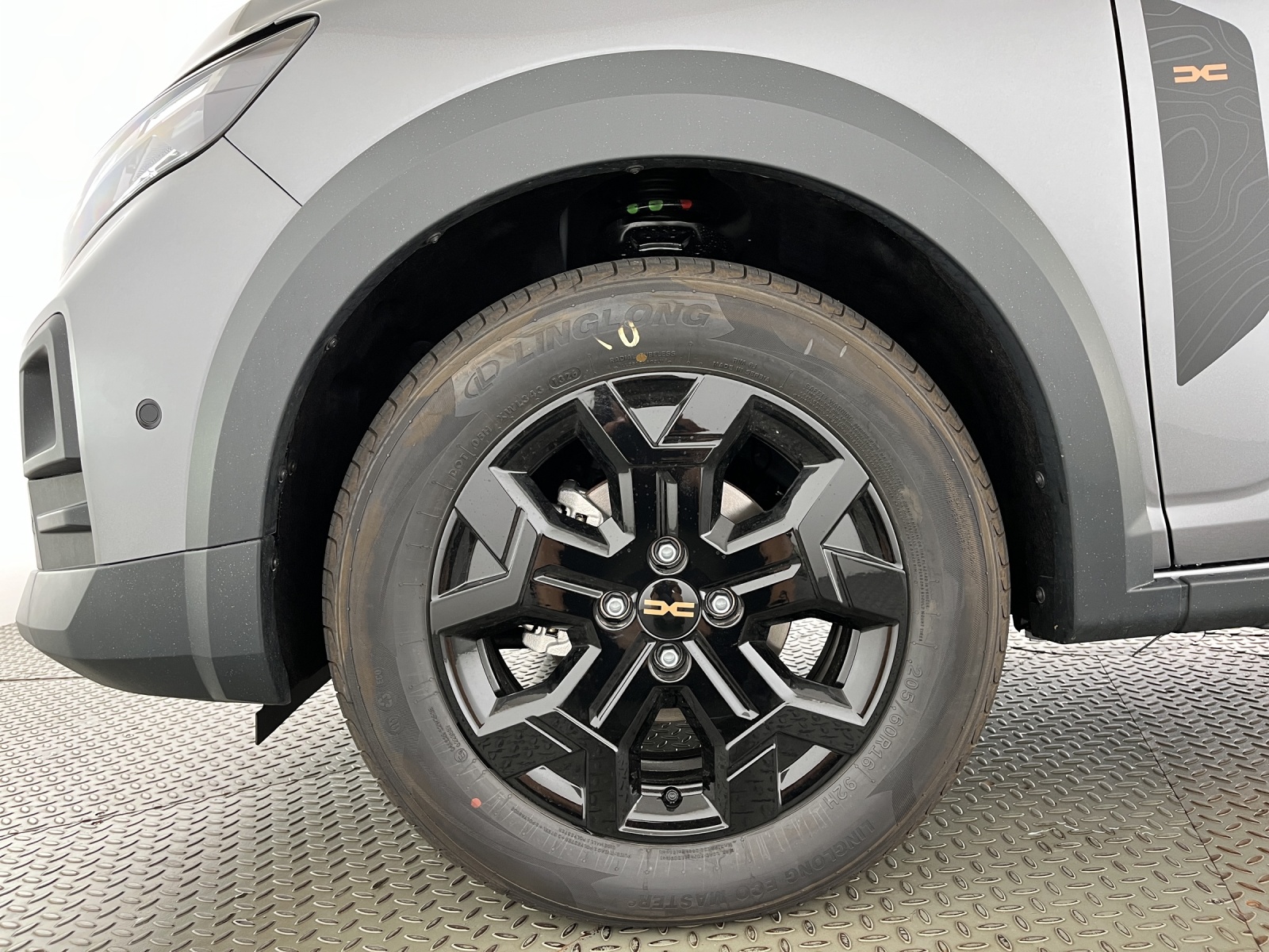 DACIA Sandero 1.0 TCe 110 Stepway Extreme-image-5