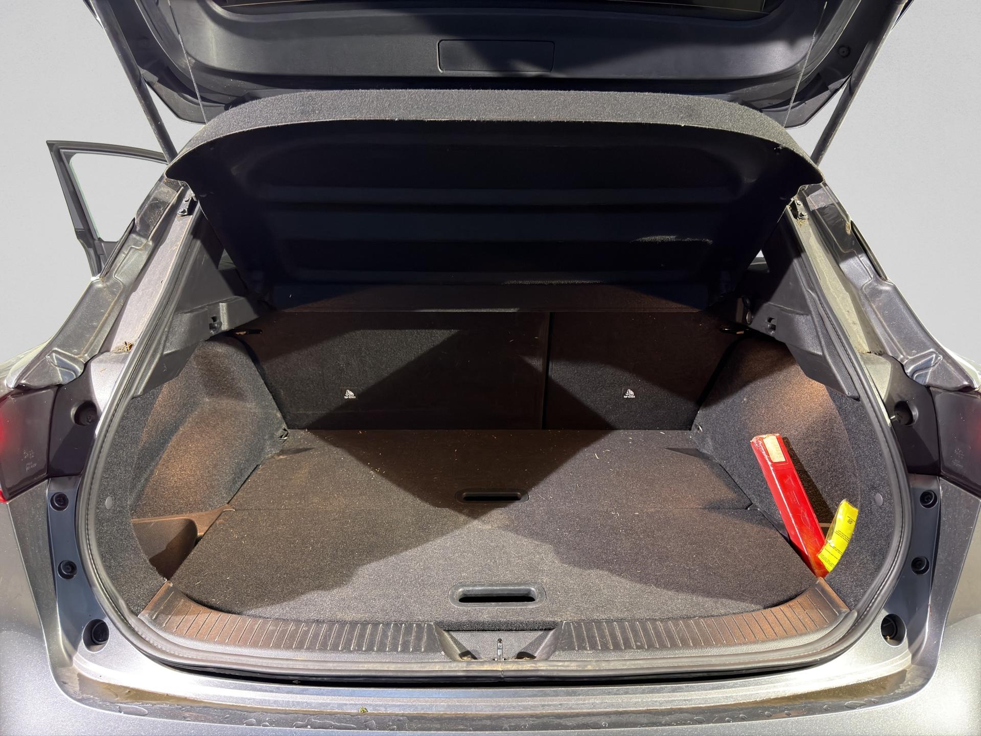 NISSAN Qashqai 1.3 DIG-T MHEV N-Connecta Xtronic-image-15