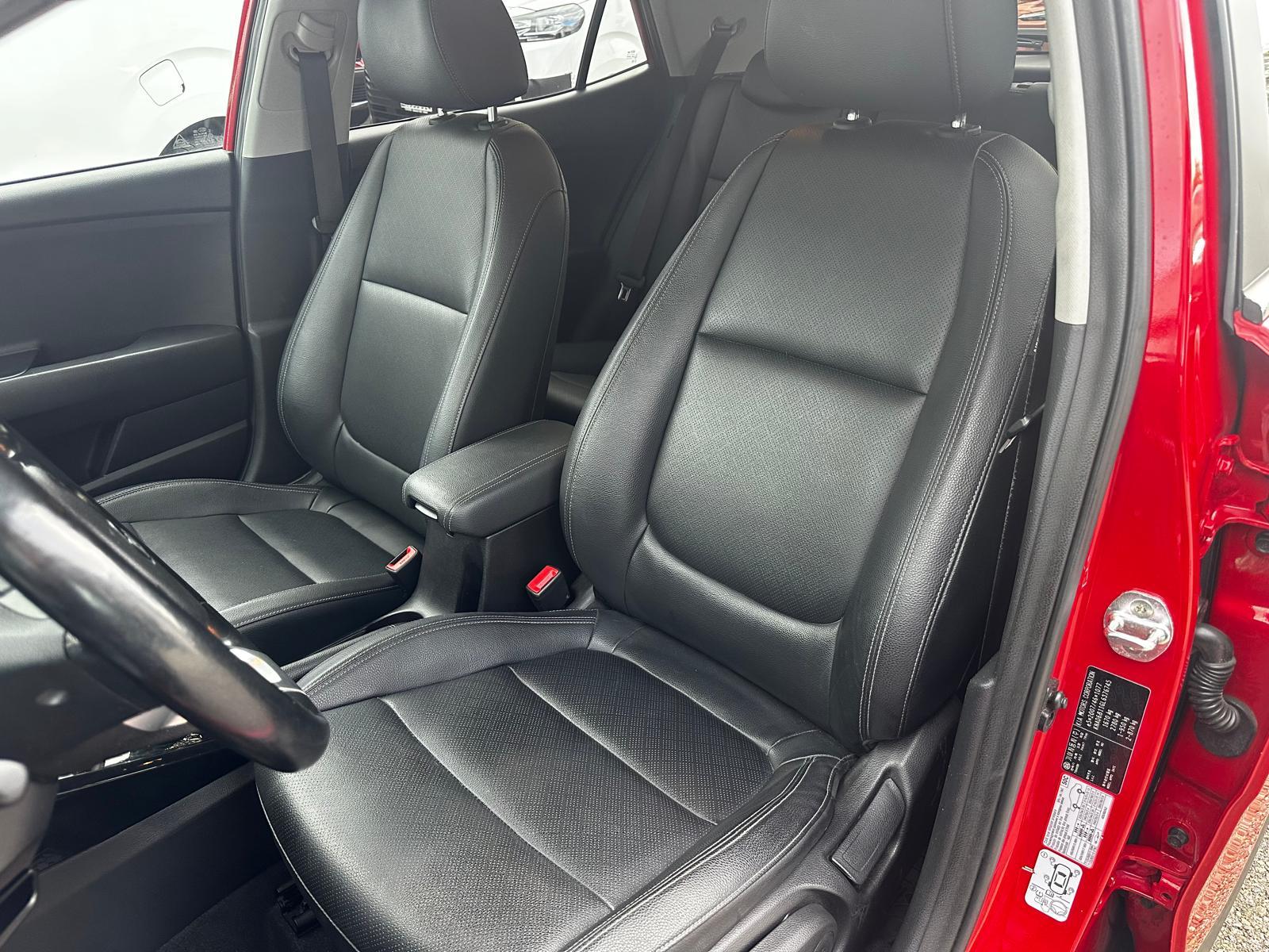 KIA Stonic 1.0 T-GDi-image-9