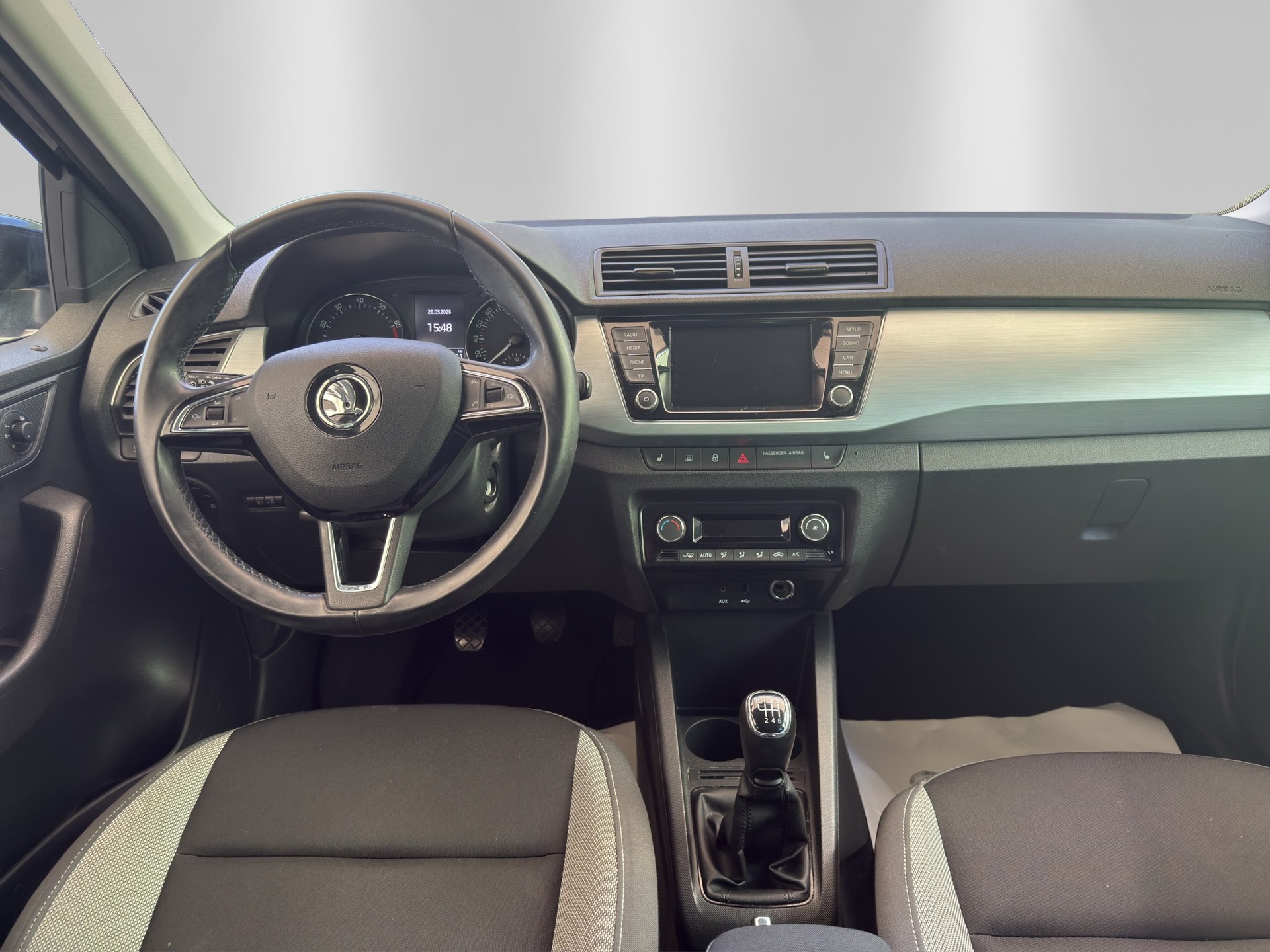 SKODA Fabia 1.0 TSI Ambition-image-8
