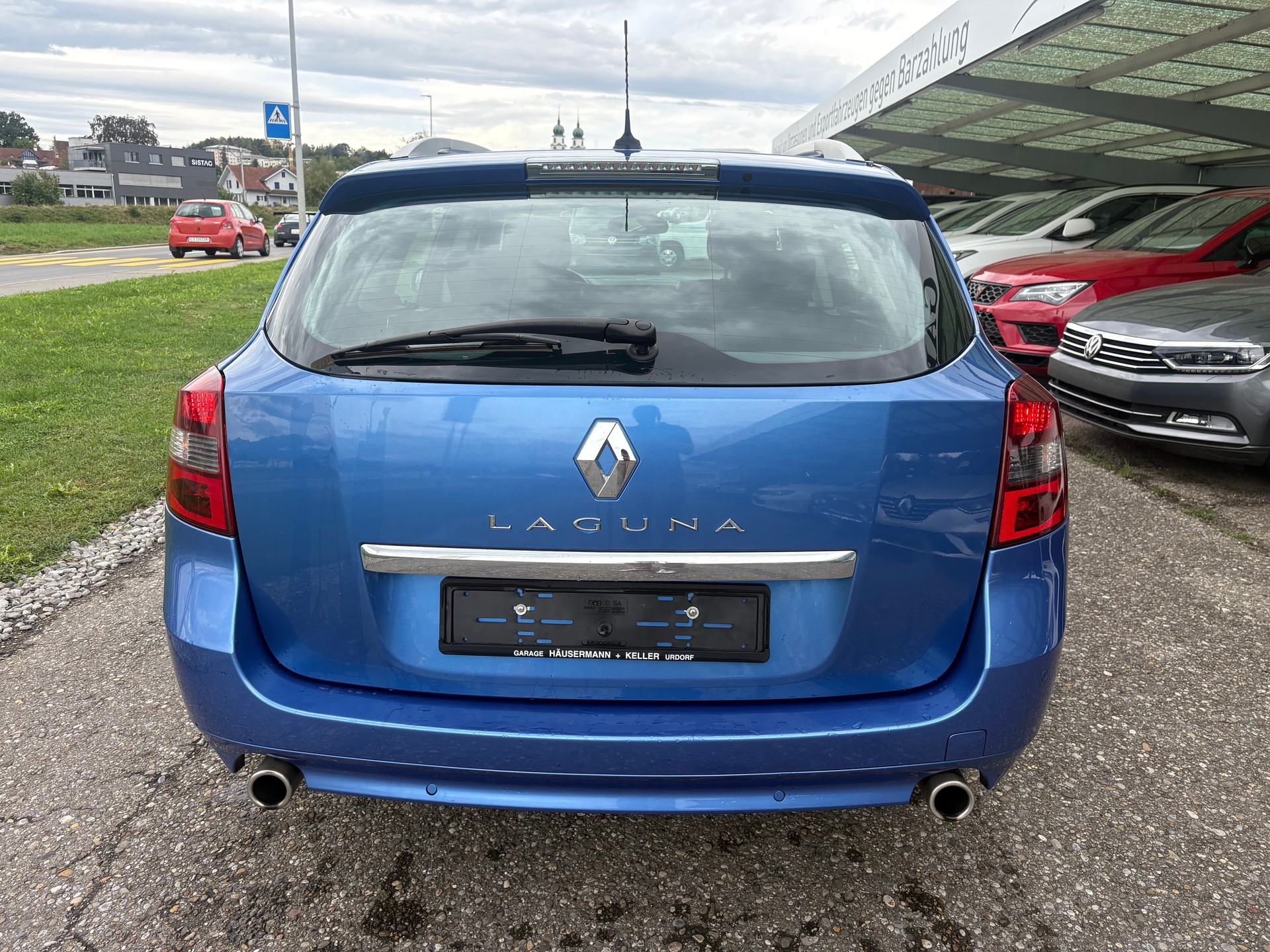 RENAULT Laguna Grandtour 1.5 dCi Bose EDC-image-4