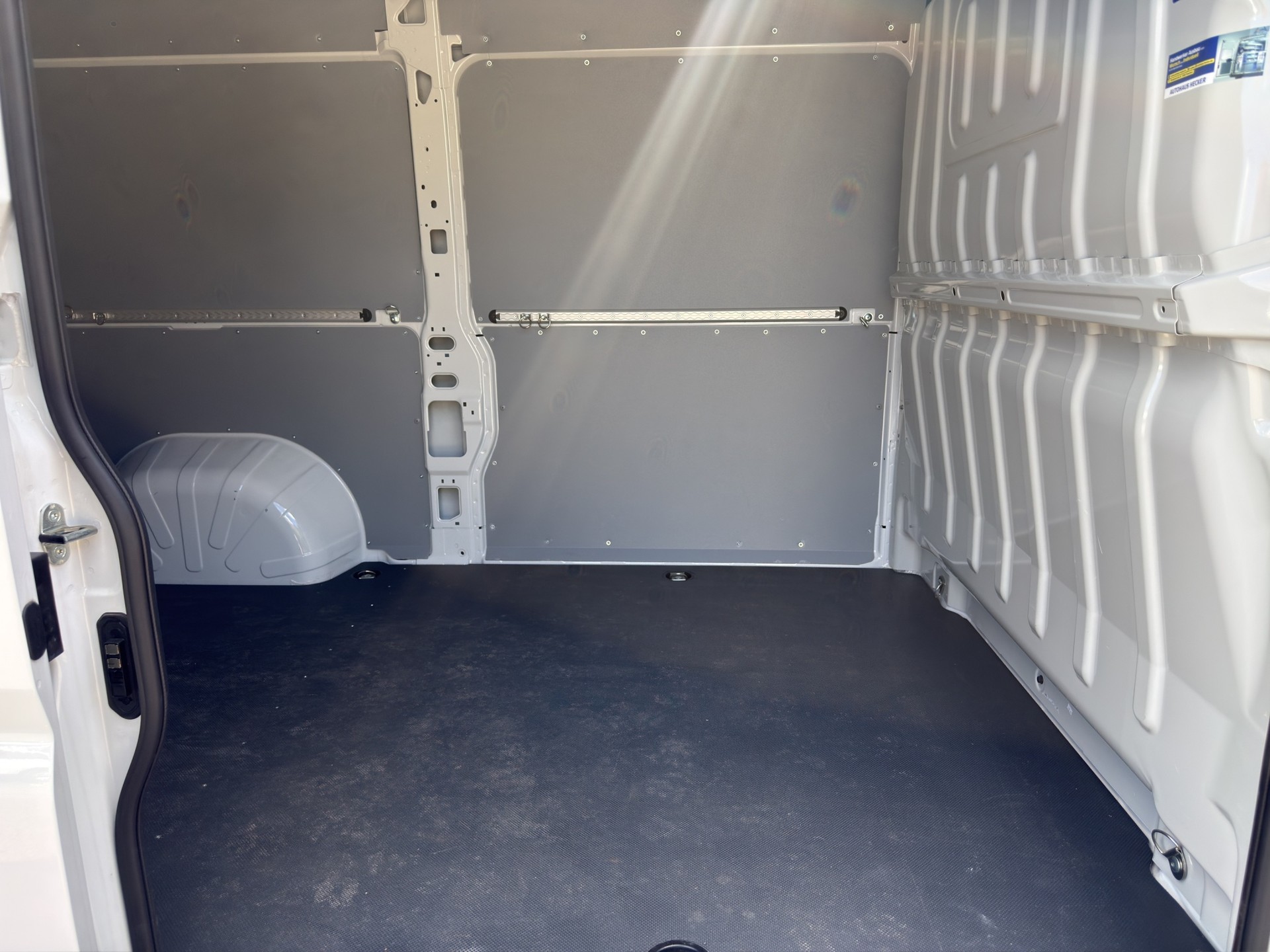 FIAT Ducato 35 L2H2 A8-image-10