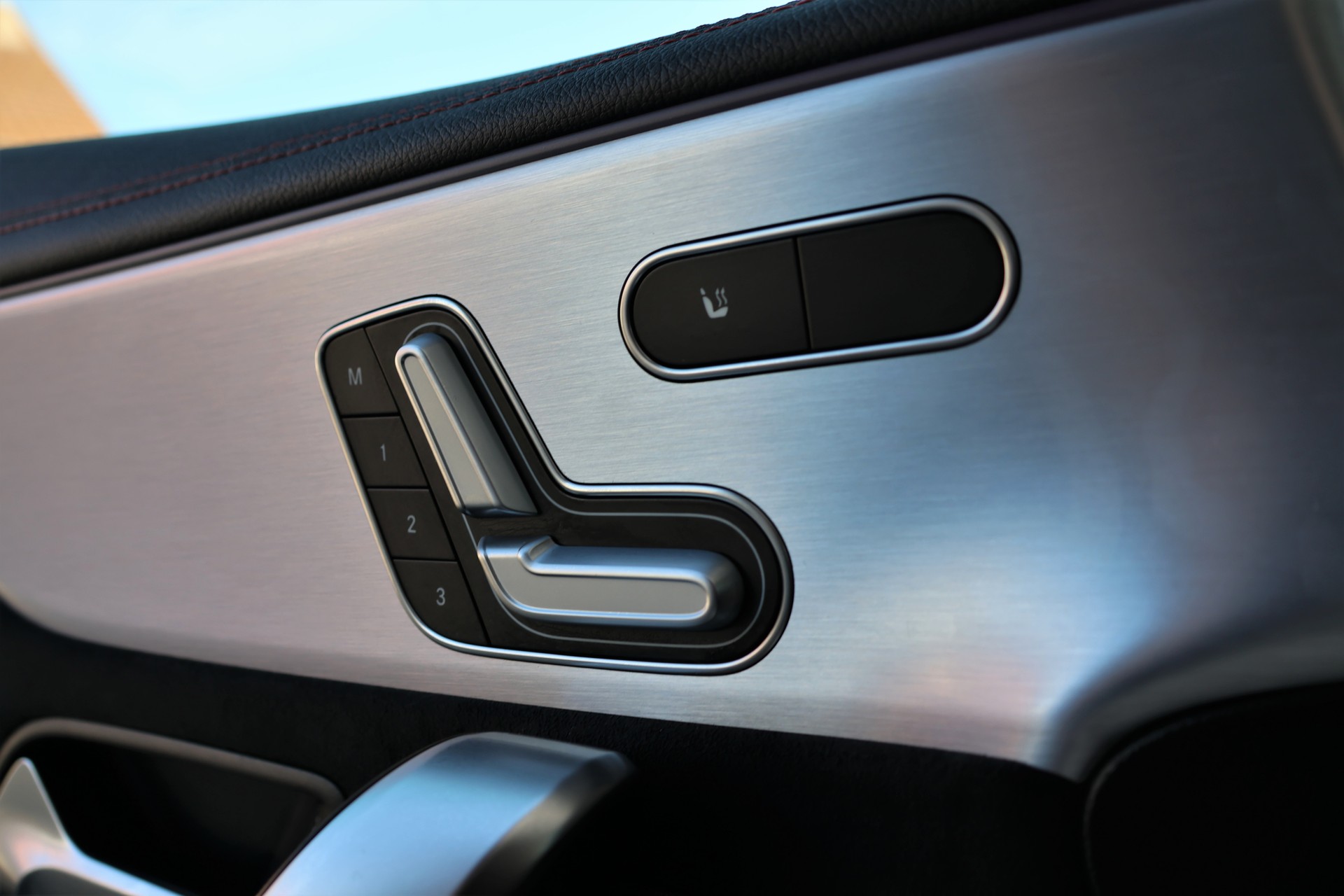 MERCEDES-BENZ CLA Shooting Brake 45 S AMG 4Matic+ 8G-DCT (CH)-image-12
