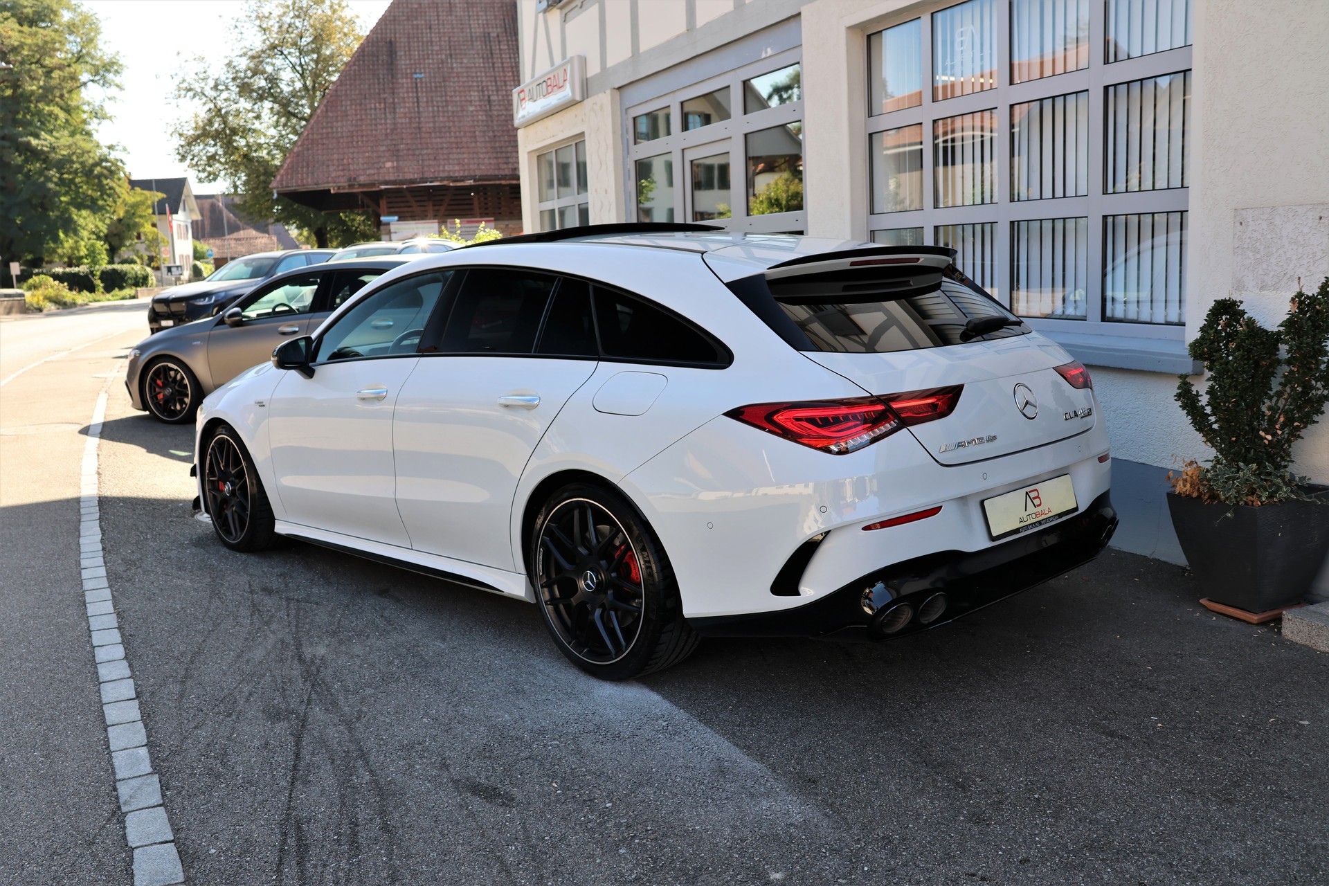 MERCEDES-BENZ CLA Shooting Brake 45 S AMG 4Matic+ 8G-DCT (CH)-image-6