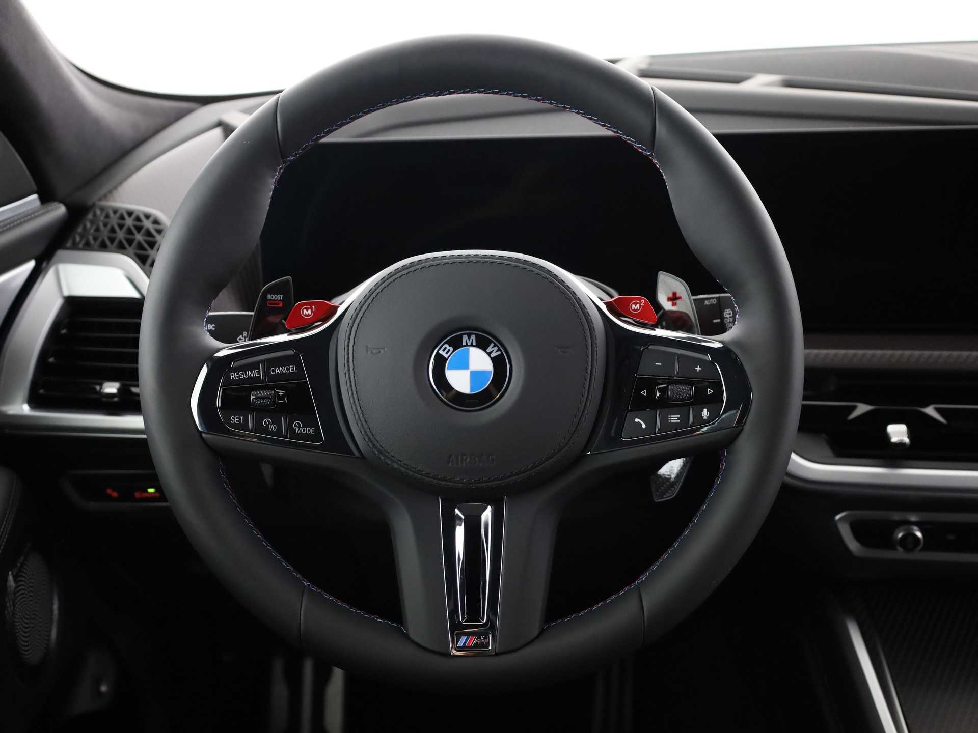 BMW XM Label Plug-in Hybrid-image-18