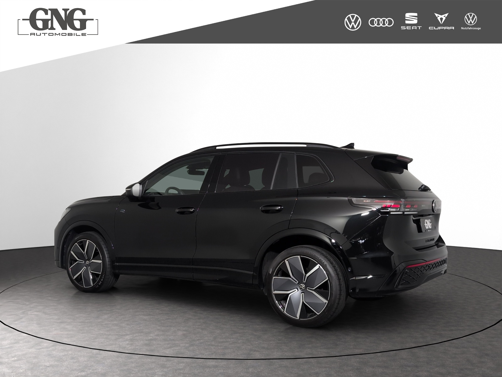 VW Tiguan 2.0 TSI DSG R-Line 4Motion-showroom-element-1
