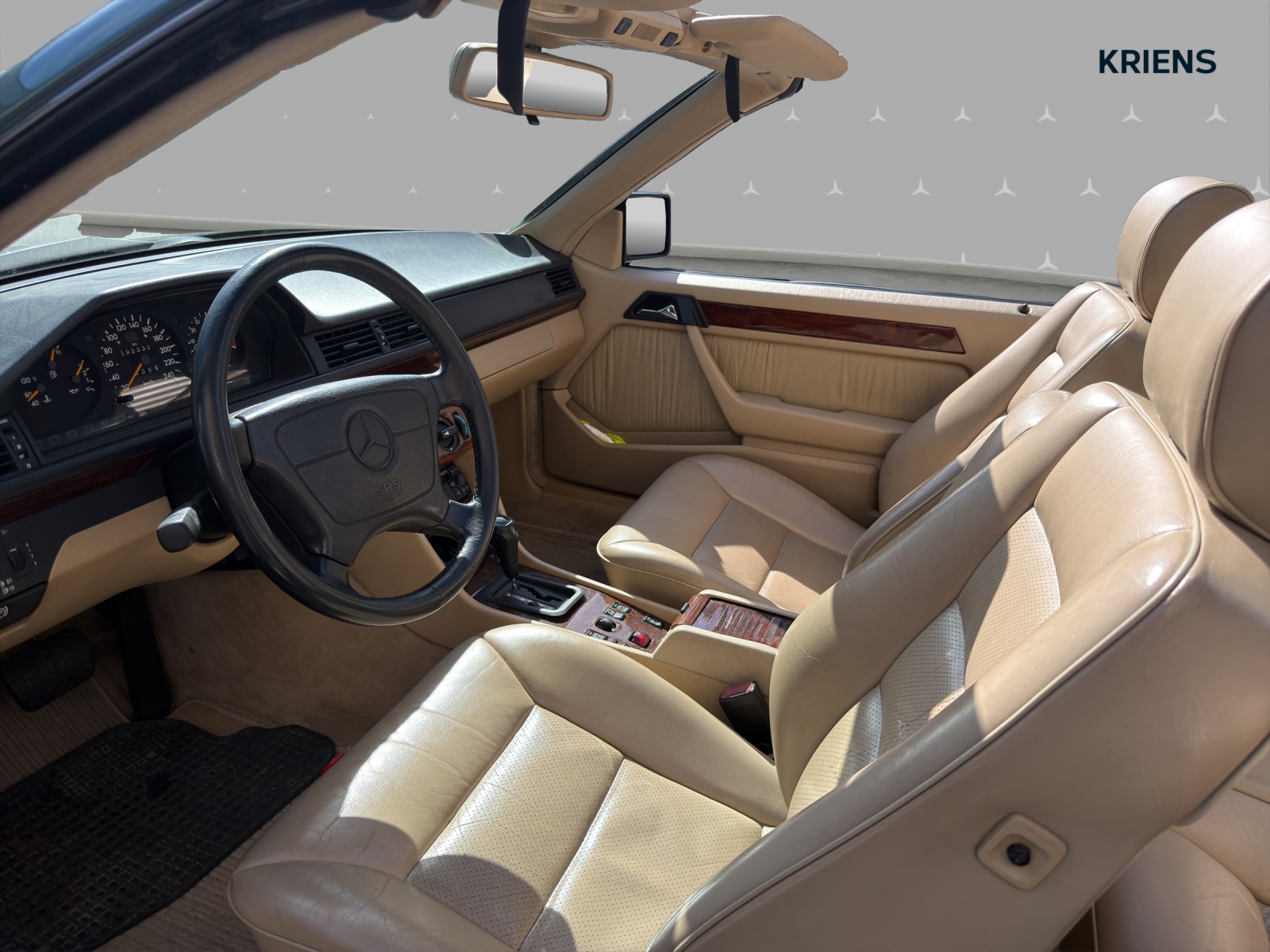 MERCEDES-BENZ E 220 Cabrio - 124er-image-7
