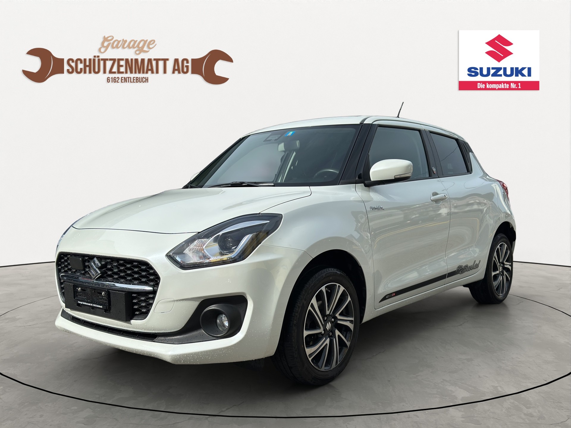 SUZUKI Swift 1.2 Compact Top 4x4 Hybrid-image-0