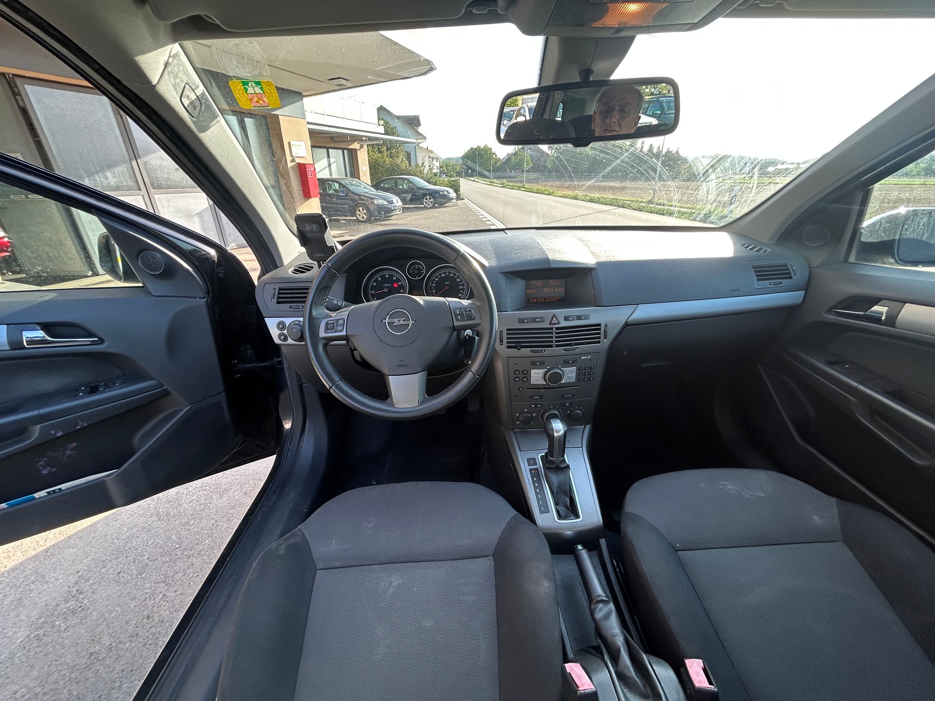 OPEL Astra Caravan 1.8i 16V Winterline-image-6