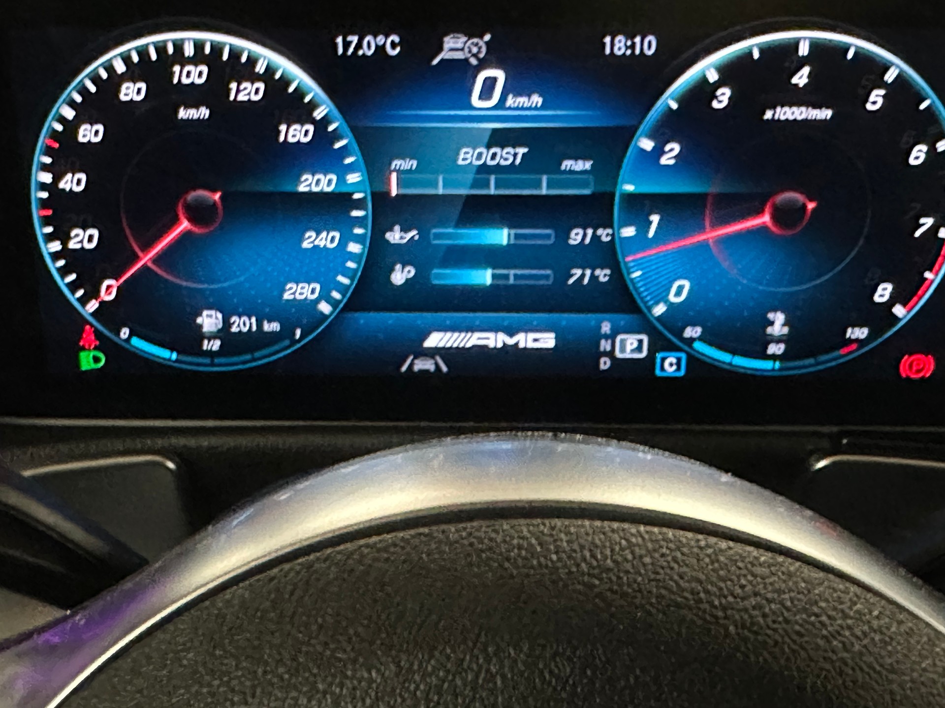 MERCEDES-BENZ GLB 35 AMG Performance 4Matic 8G-Tronic-image-30