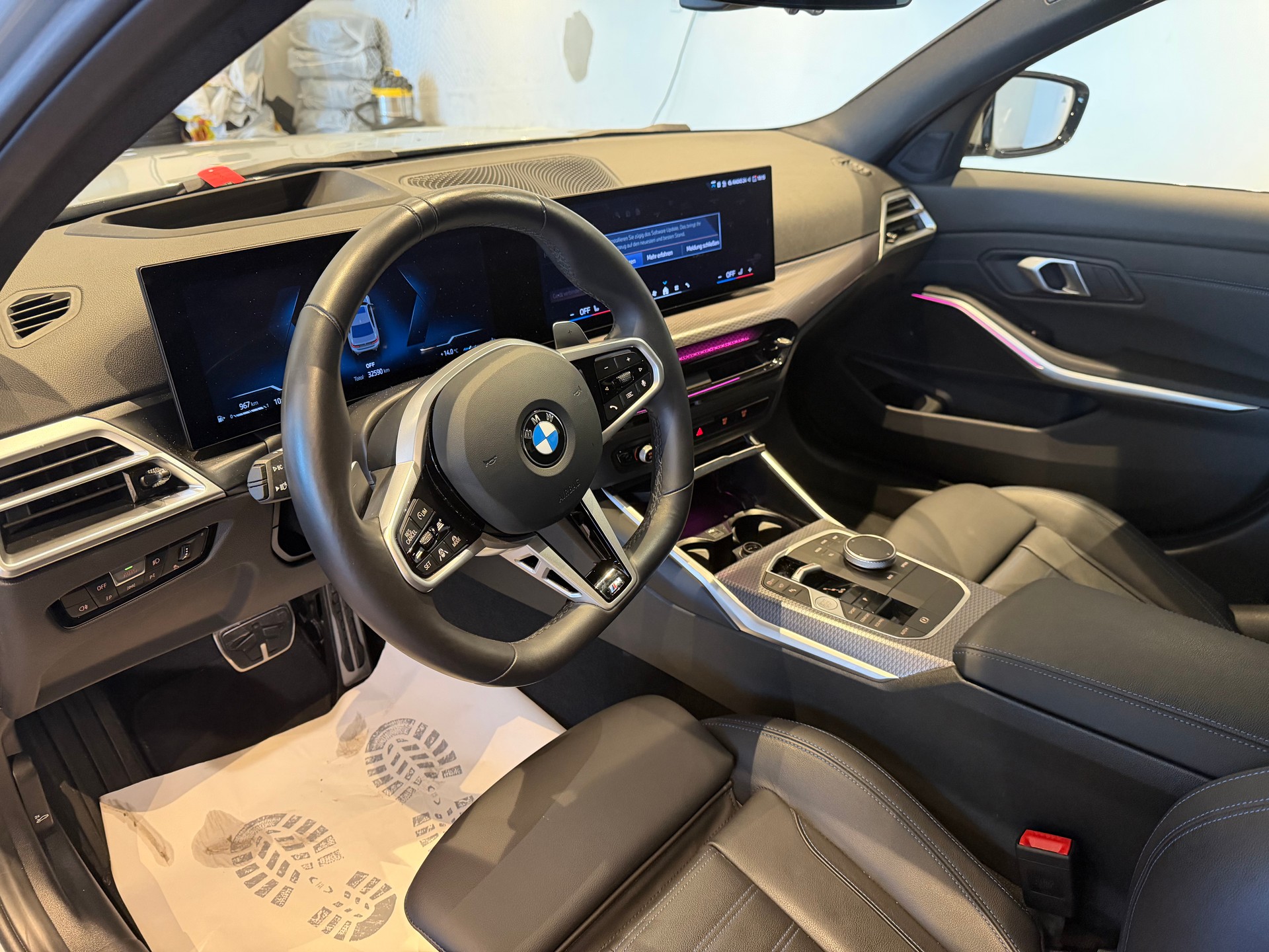 BMW 330d xDrive MSport-image-12