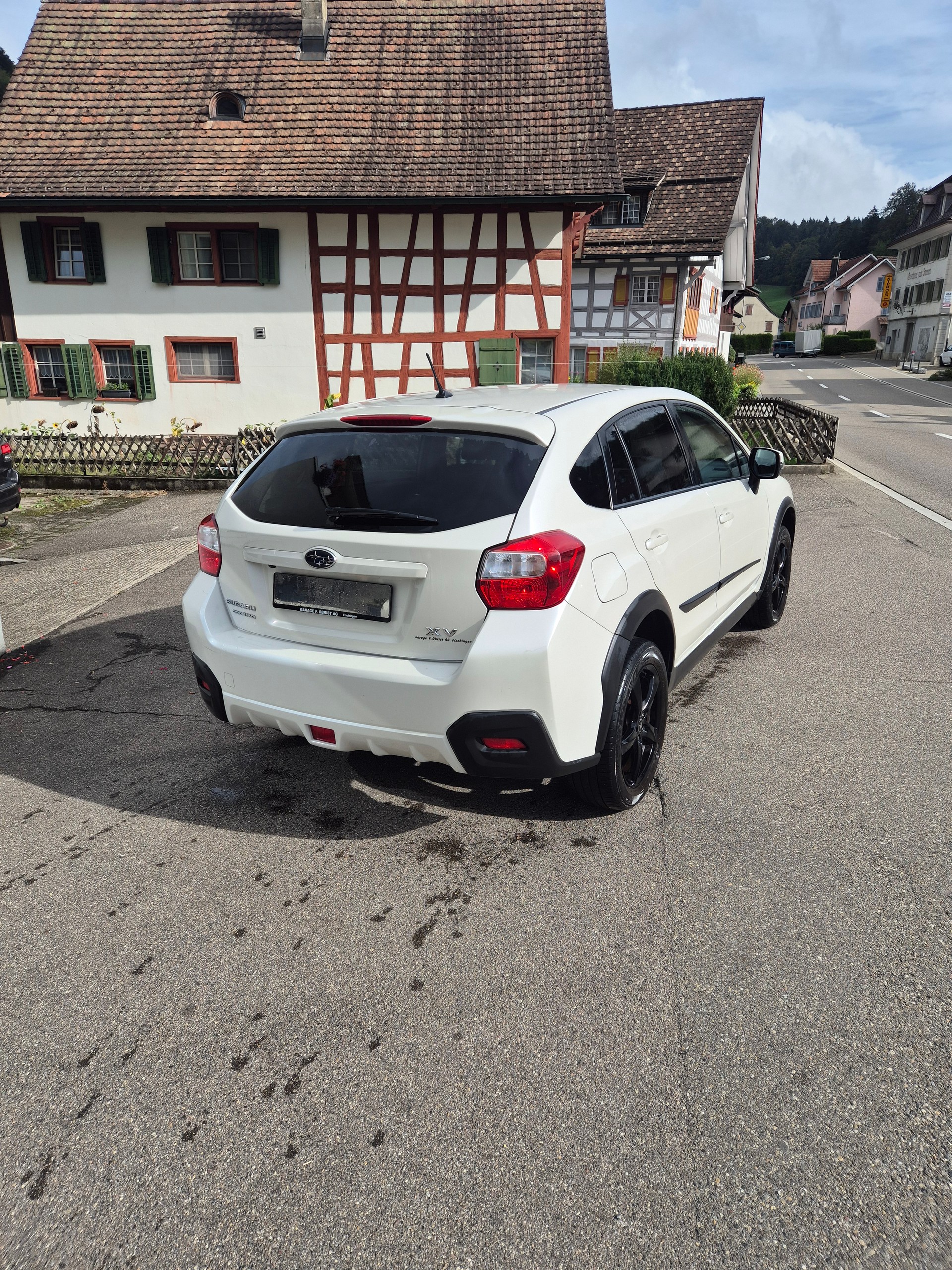 SUBARU XV 2.0 Swiss Two AWD CVT-image-4