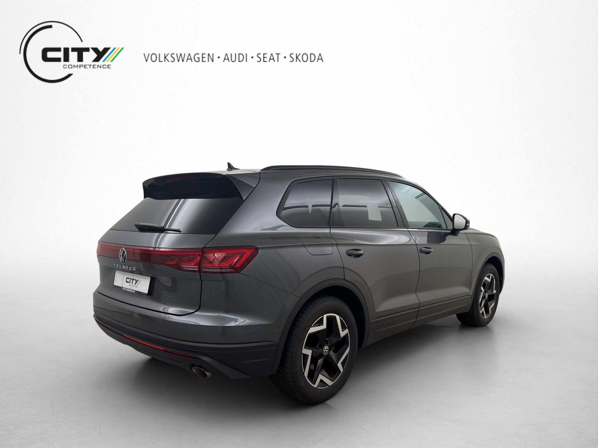 VW Touareg 3.0 V6 TDI-image-2
