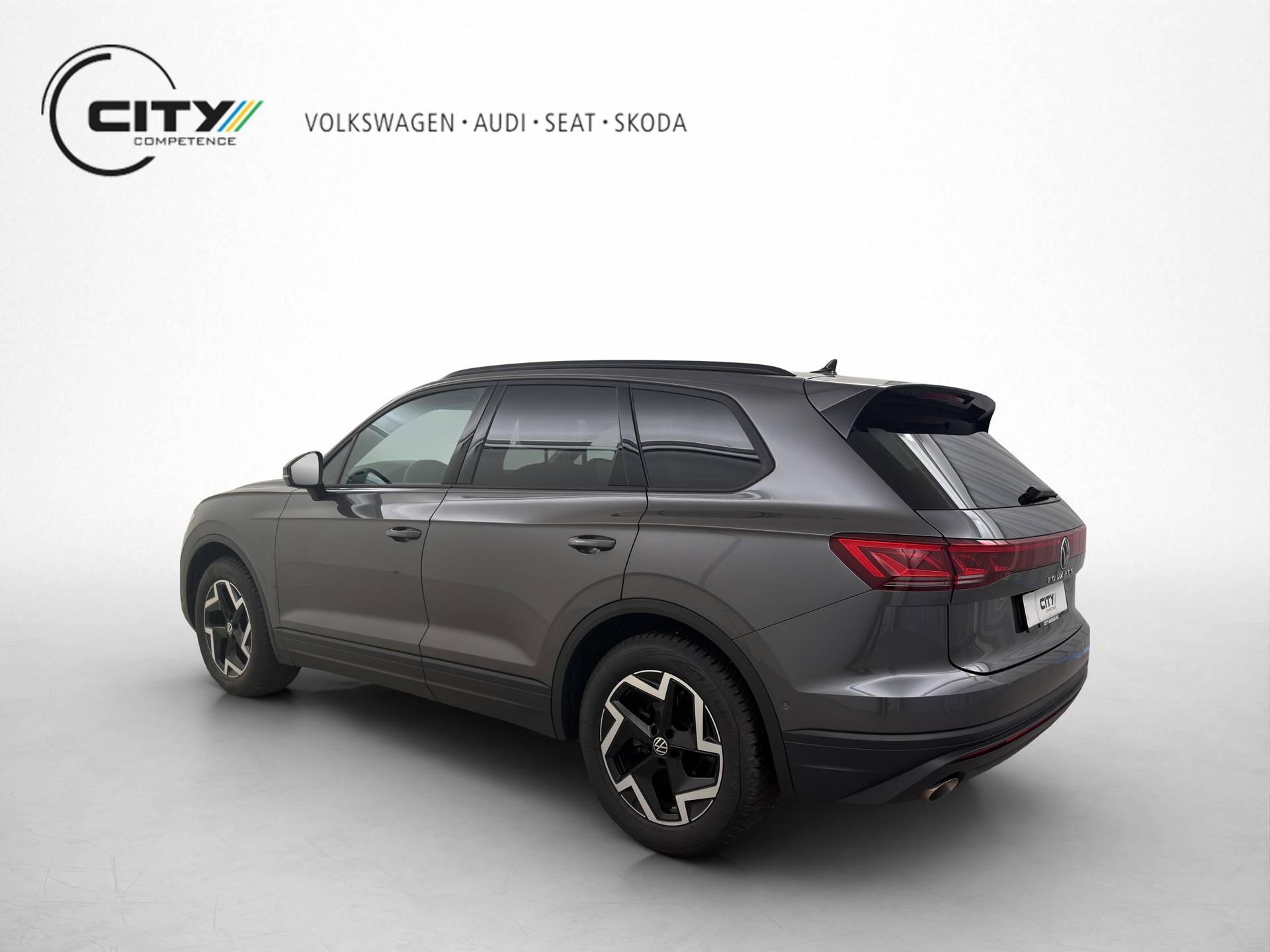VW Touareg 3.0 V6 TDI-image-3