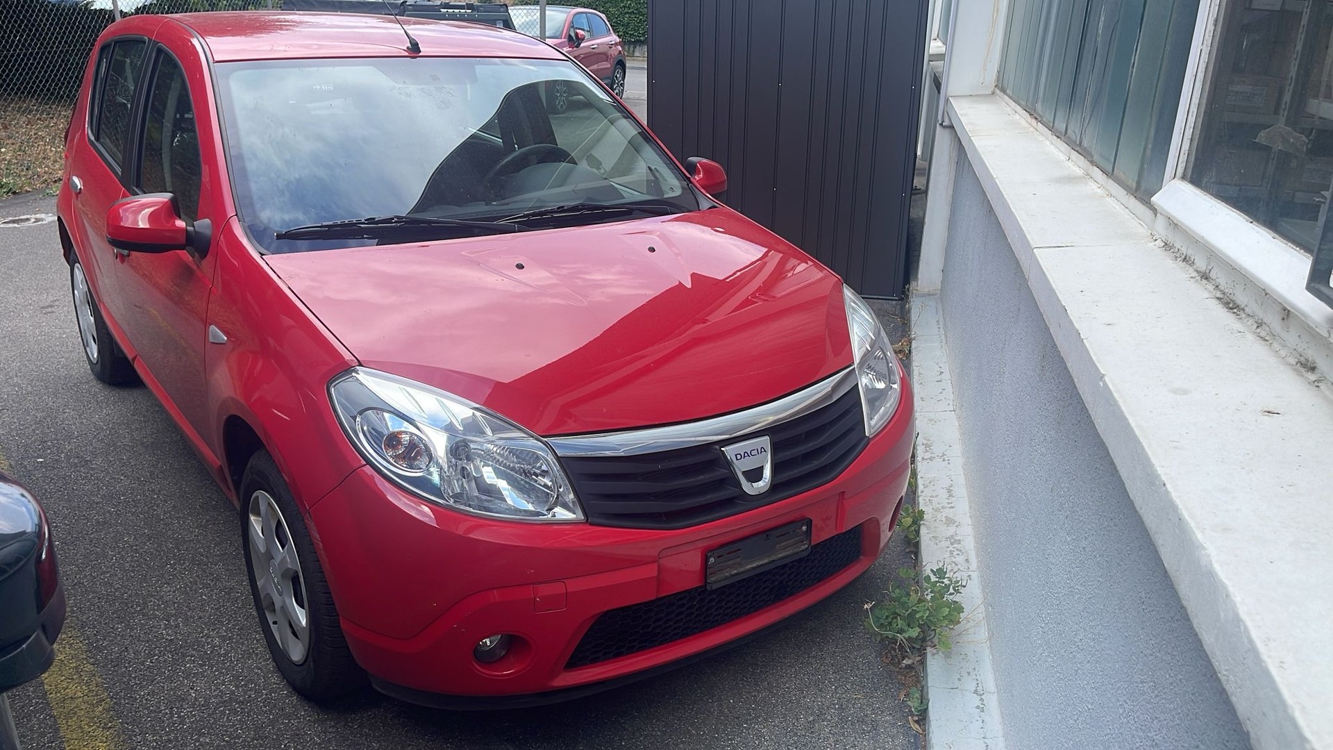 DACIA Sandero 1.6 Lauréate-image-0