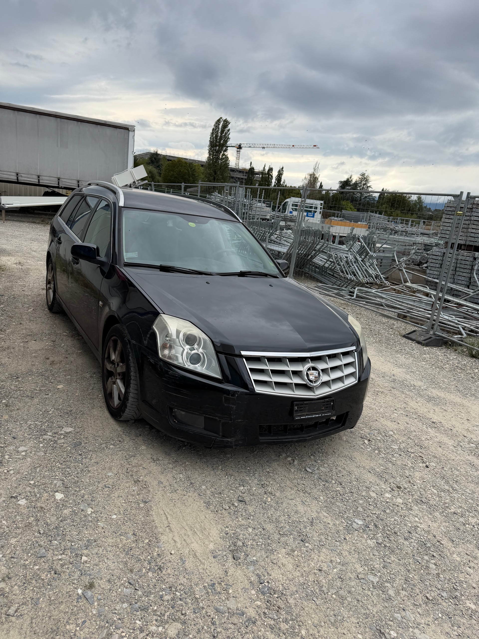 CADILLAC BLS-image-1