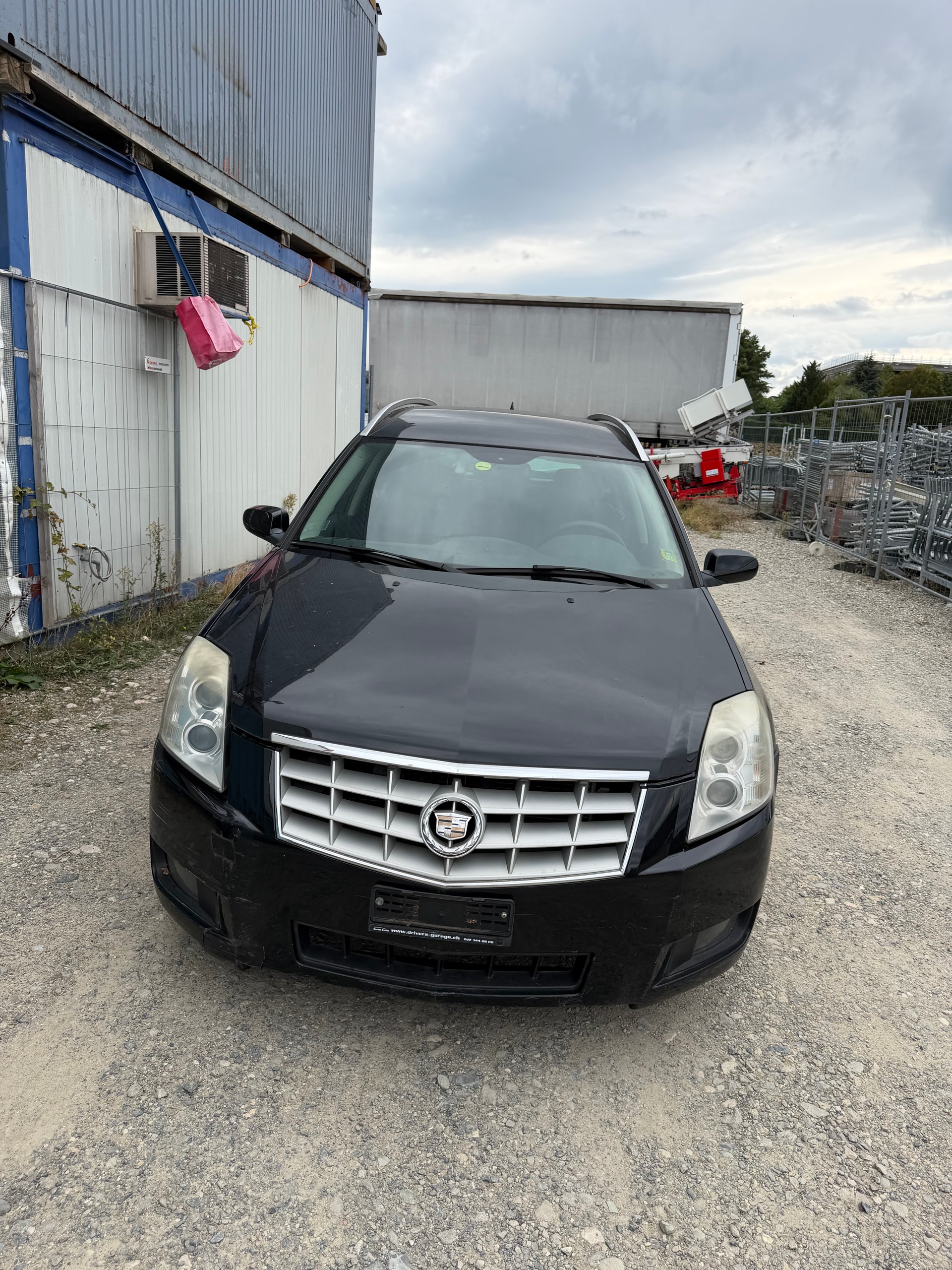 CADILLAC BLS-image-0
