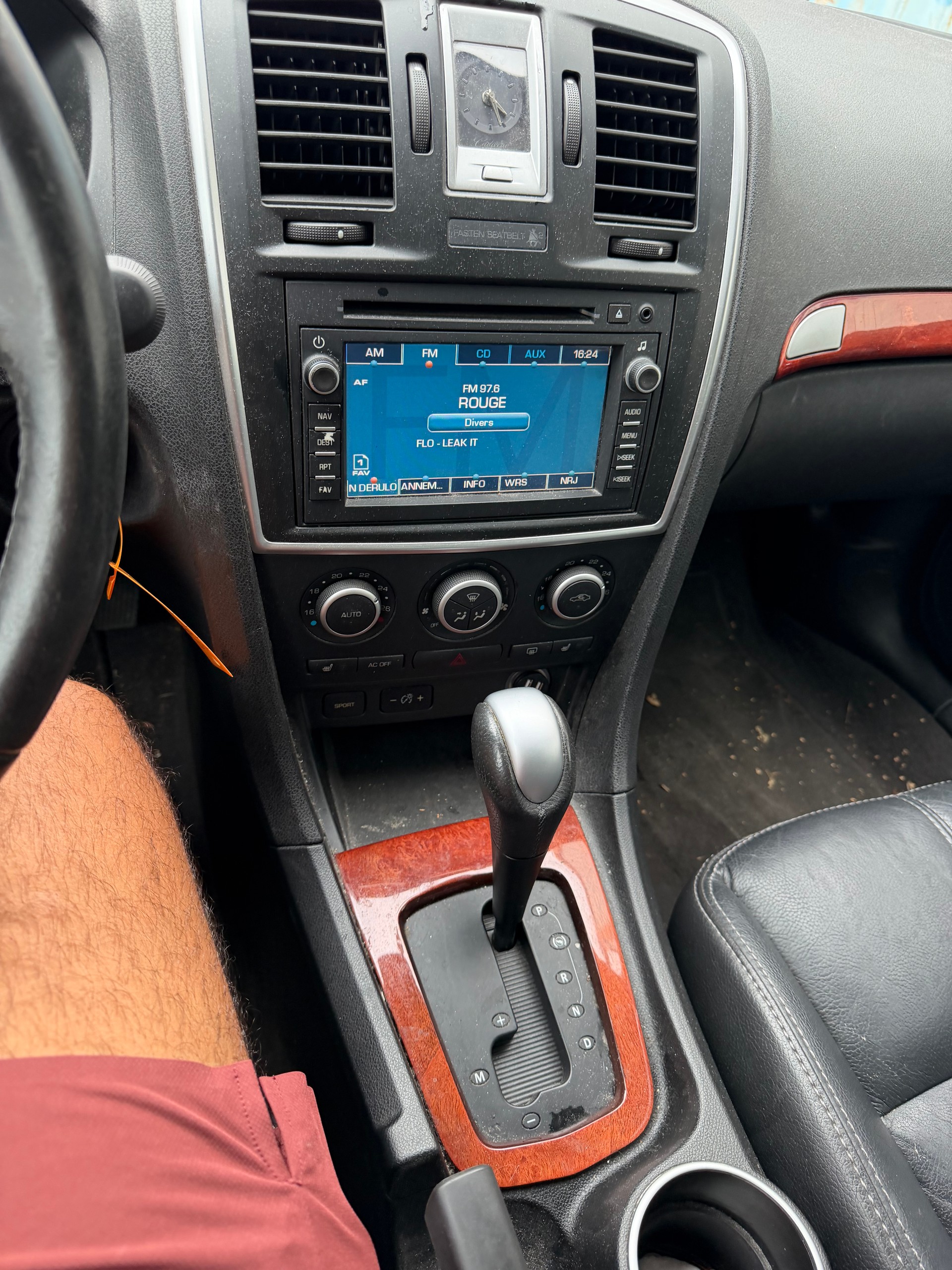 CADILLAC BLS-image-2