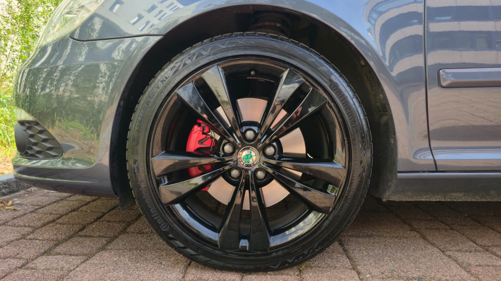 SKODA Octavia Combi 2.0 TSI RS| Frisch ab MFK und Service| Aus Erste Hand| Navi| Anhängerkupplung| Service gepflegt-image-8