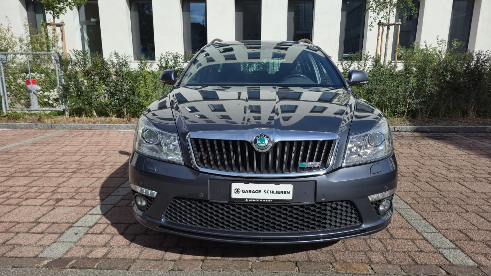 SKODA Octavia Combi 2.0 TSI RS| Frisch ab MFK und Service| Aus Erste Hand| Navi| Anhängerkupplung| Service gepflegt-image-2