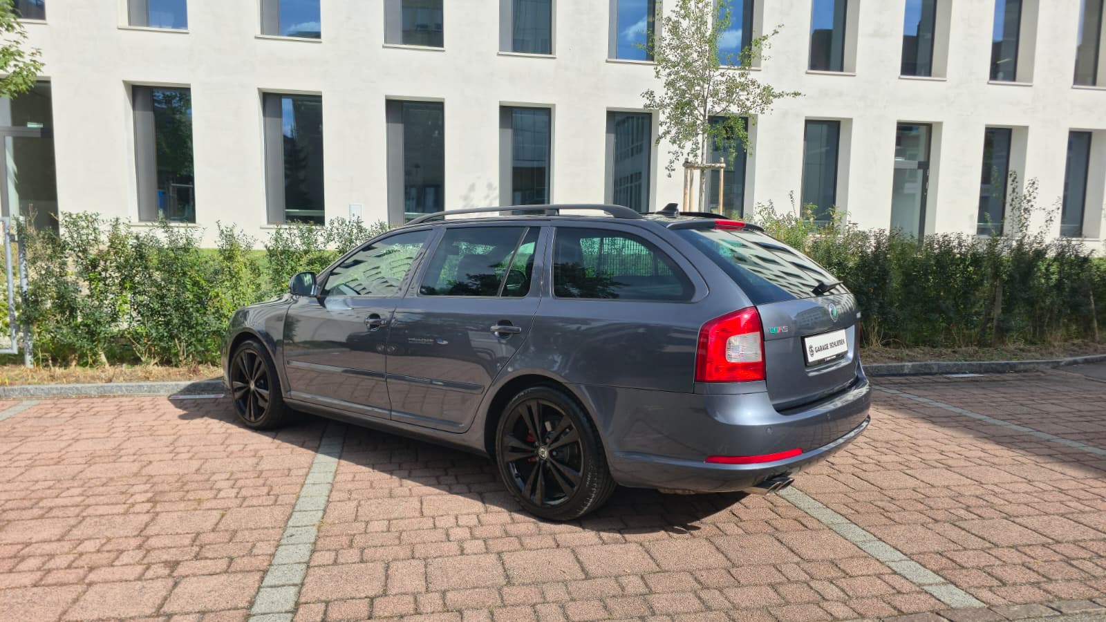 SKODA Octavia Combi 2.0 TSI RS| Frisch ab MFK und Service| Aus Erste Hand| Navi| Anhängerkupplung| Service gepflegt-image-6