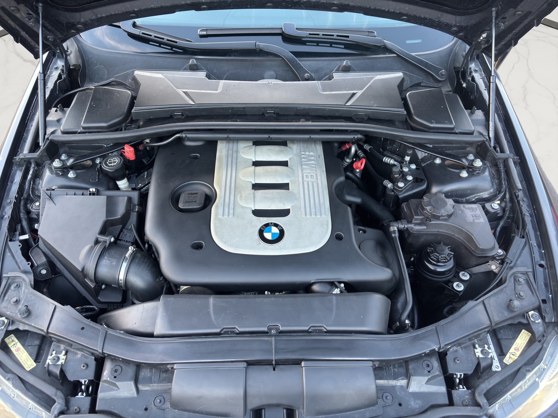 BMW 335d Frisch ab MFK-image-15