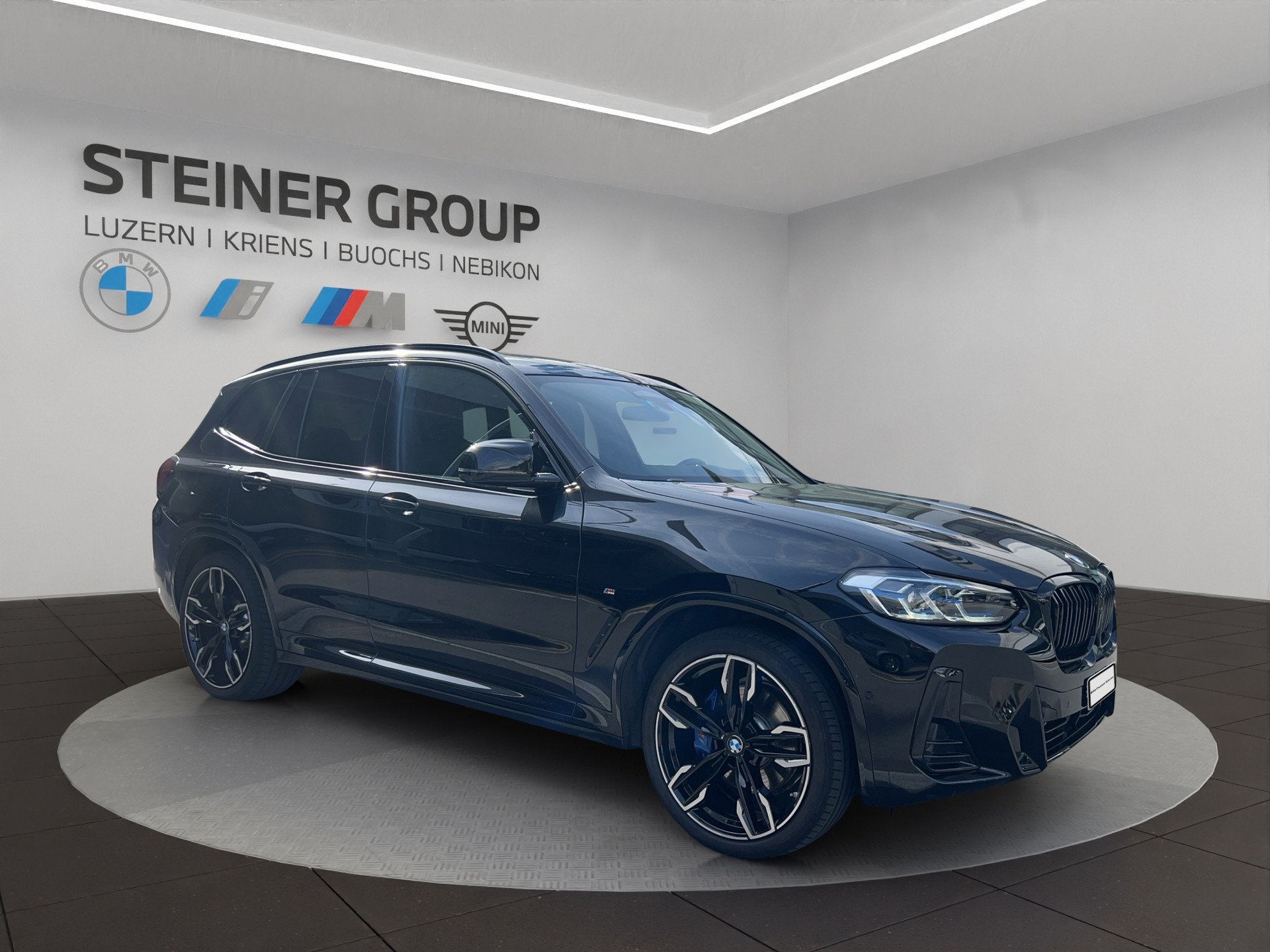 BMW X3 M40i Travel-image-2