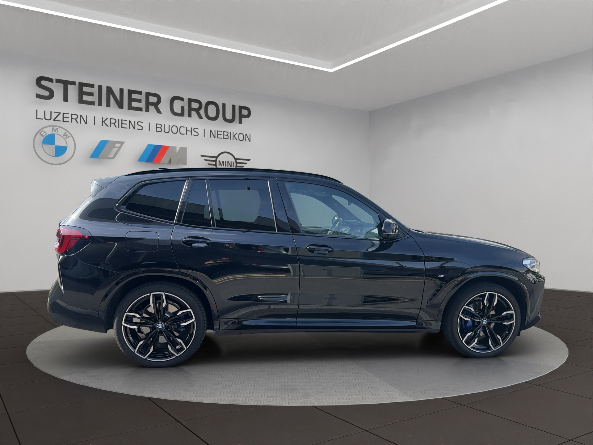 BMW X3 M40i Travel-image-3