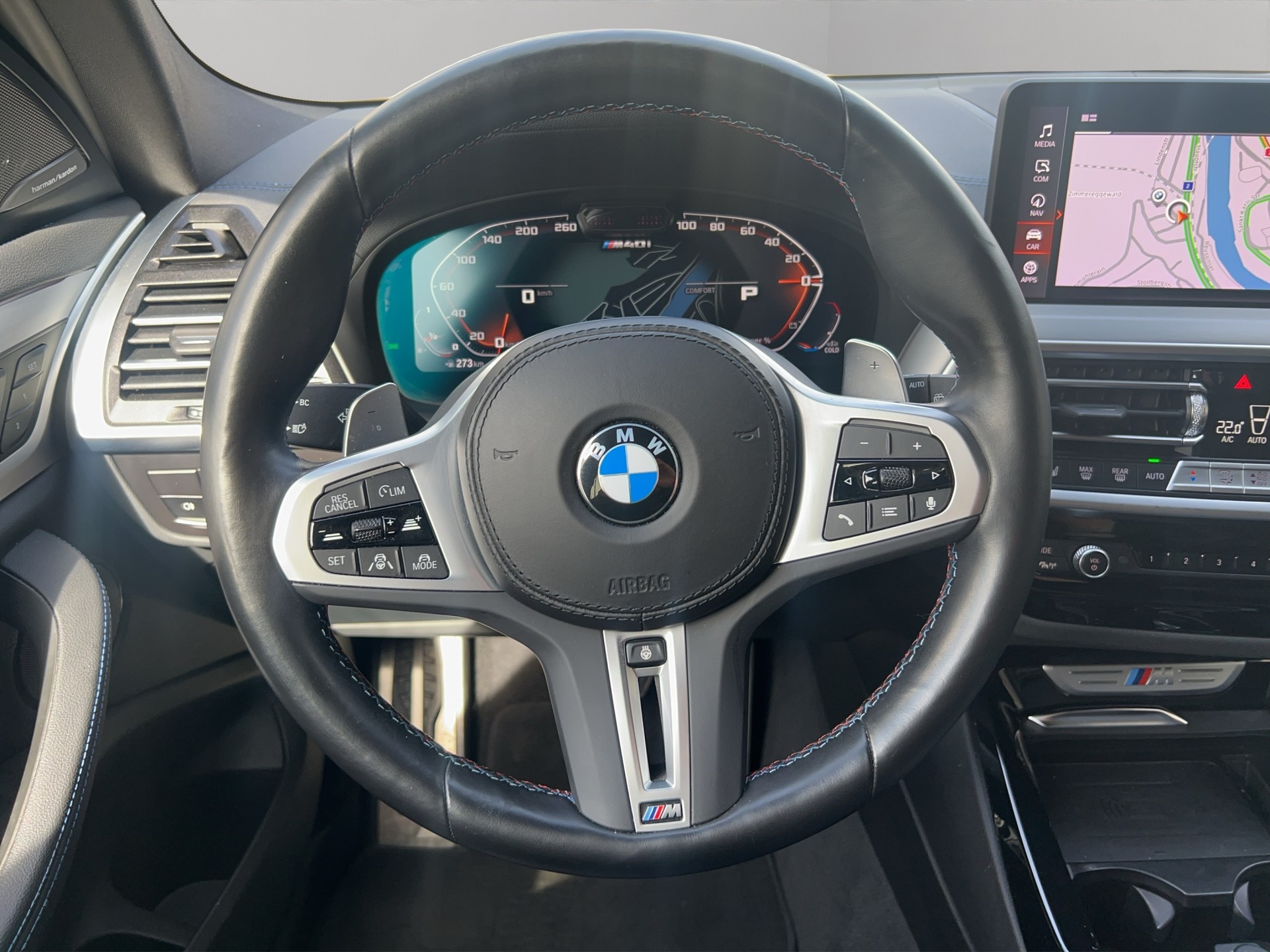 BMW X3 M40i Travel-image-13