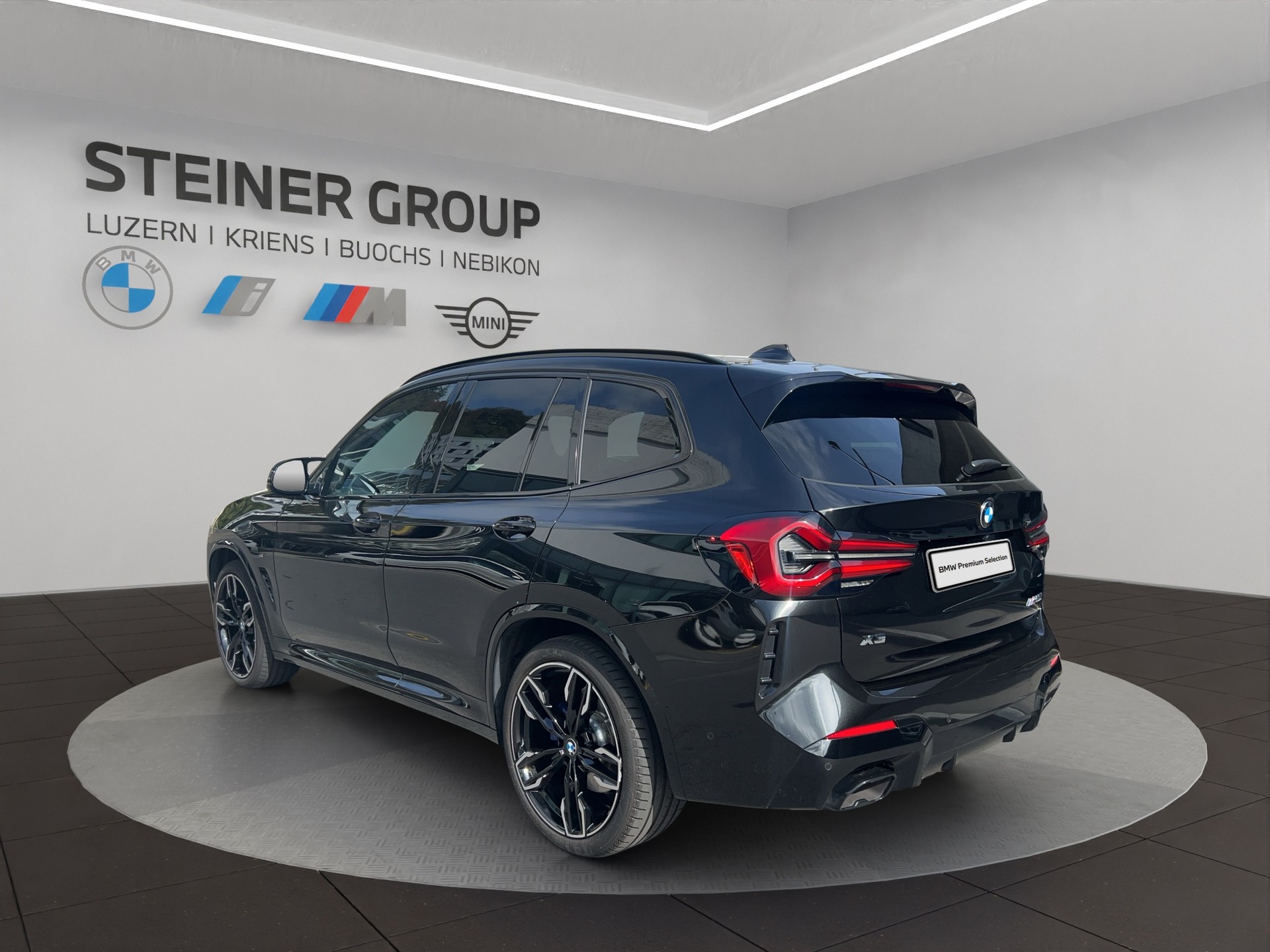 BMW X3 M40i Travel-image-6
