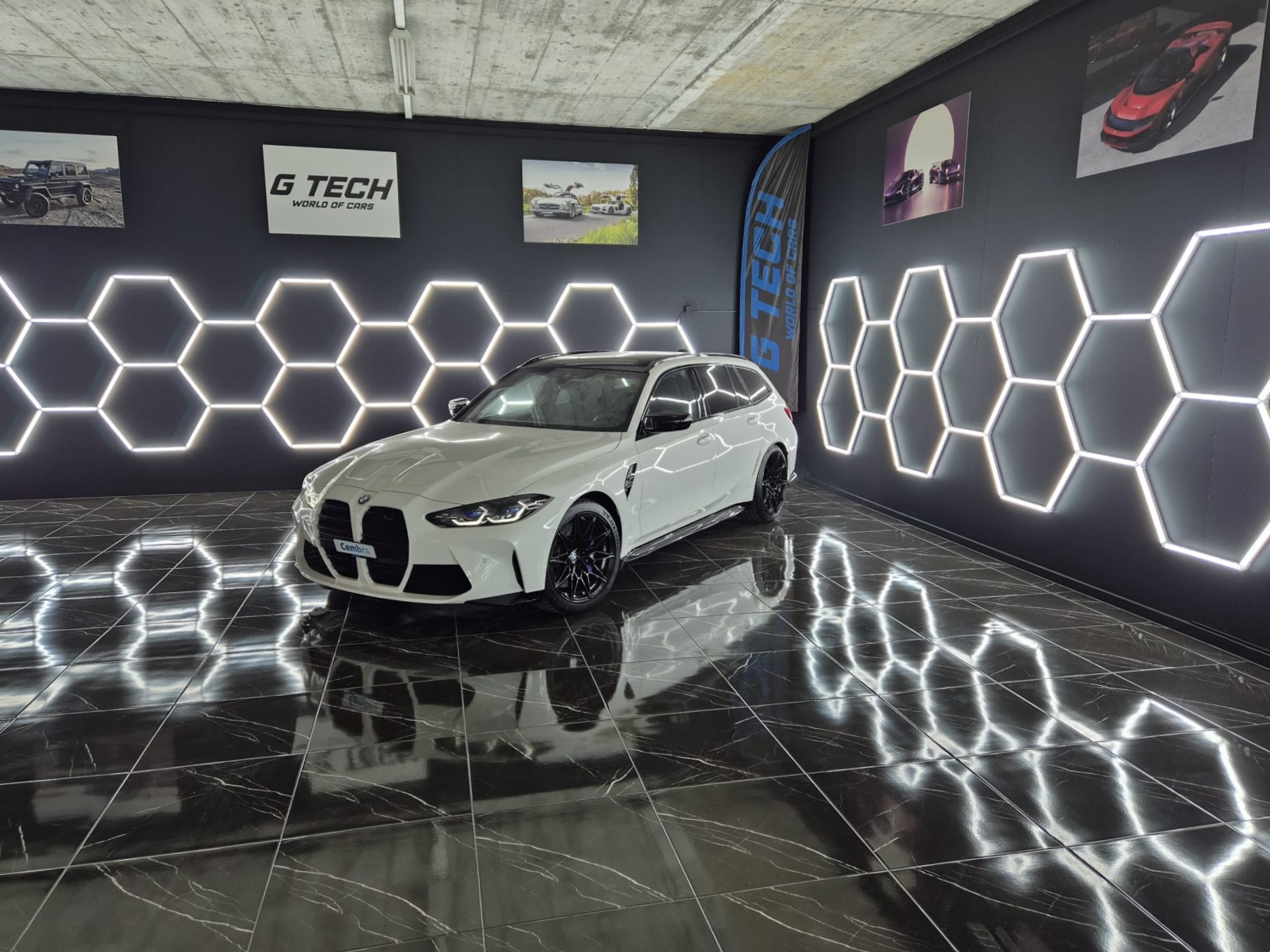 BMW M3 Touring xDrive Competition M-image-0