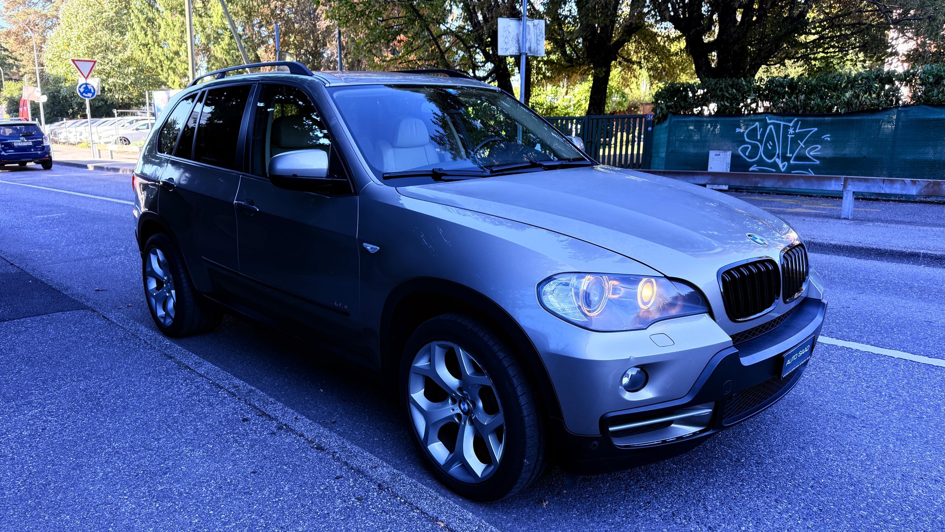 BMW X5 xDrive 30i (3.0si) Steptronic-image-1