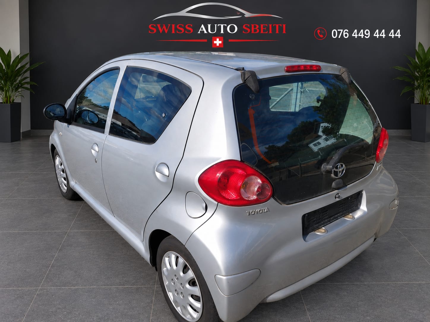 TOYOTA Aygo 1.0 blue-image-3