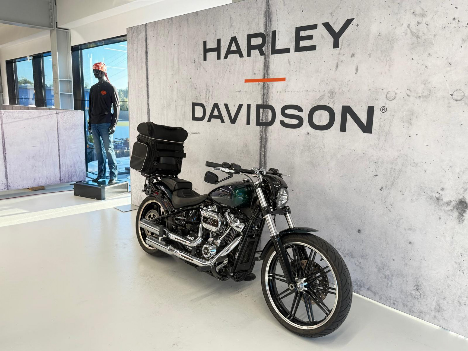 HARLEY-DAVIDSON FXBRS 1868 Breakout 114-showroom-element-3