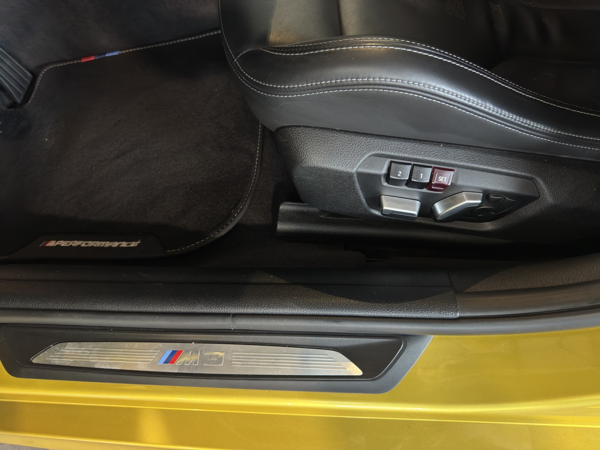 BMW M3 Drivelogic-image-29