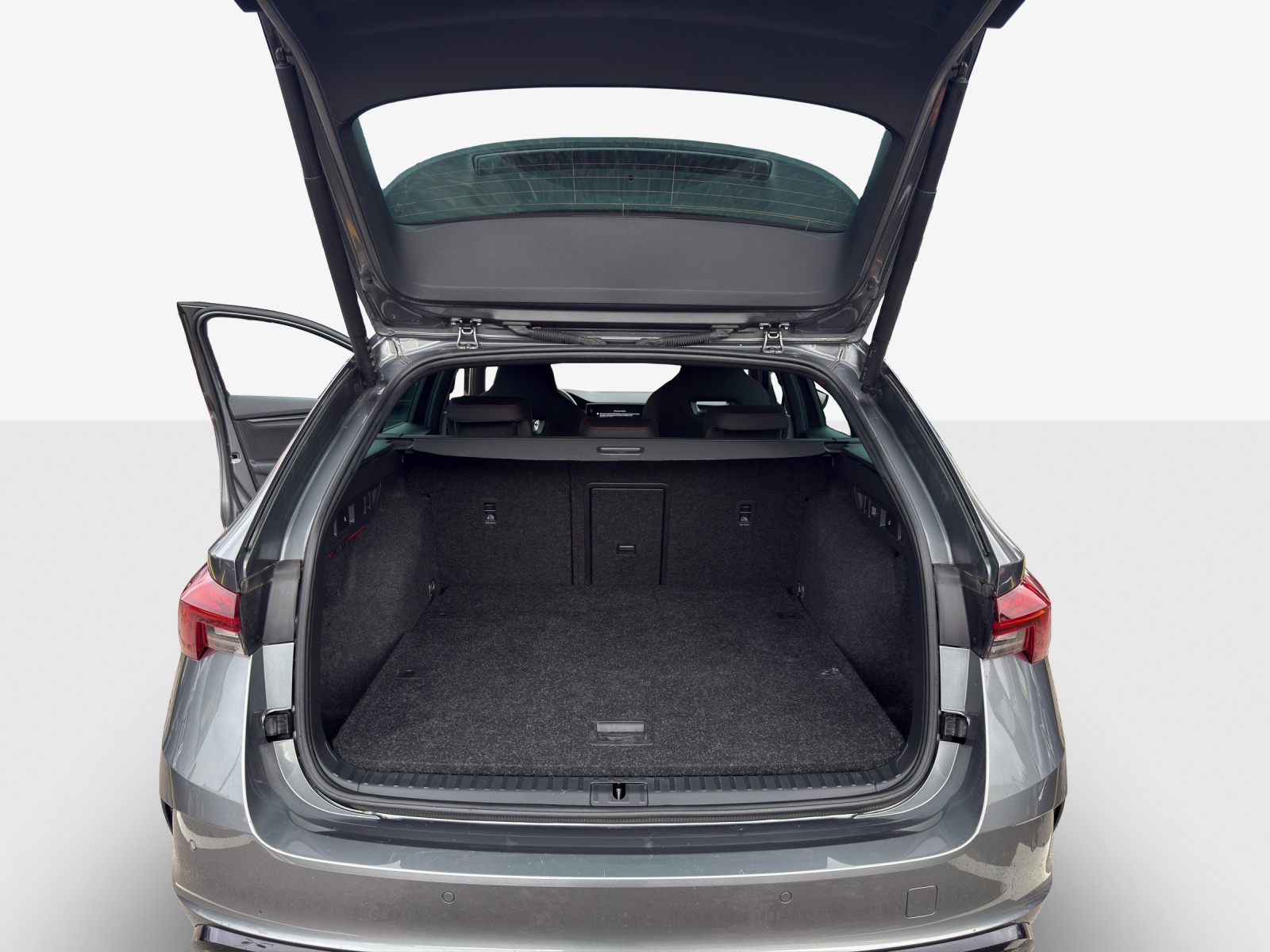 SKODA Octavia Combi 2.0 TDI DSG RS 4x4-image-12