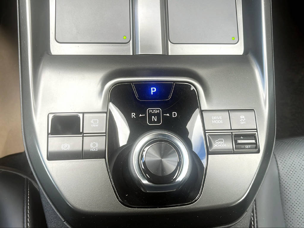 SUBARU Solterra eV Luxury AWD mit Anhängerkupplung , 10 Jahre Garantie-image-18